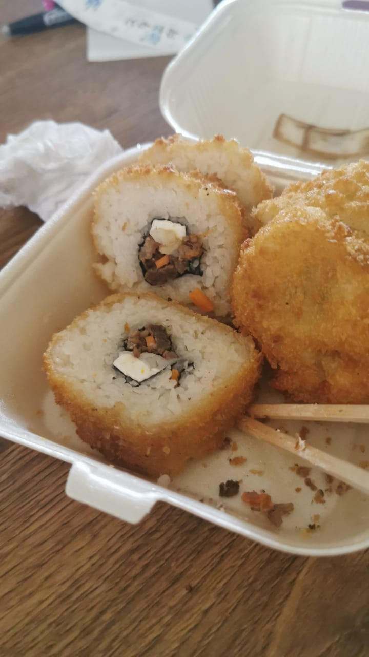 HAPPY SUMO SUSHI PLACE CANTERA image 2