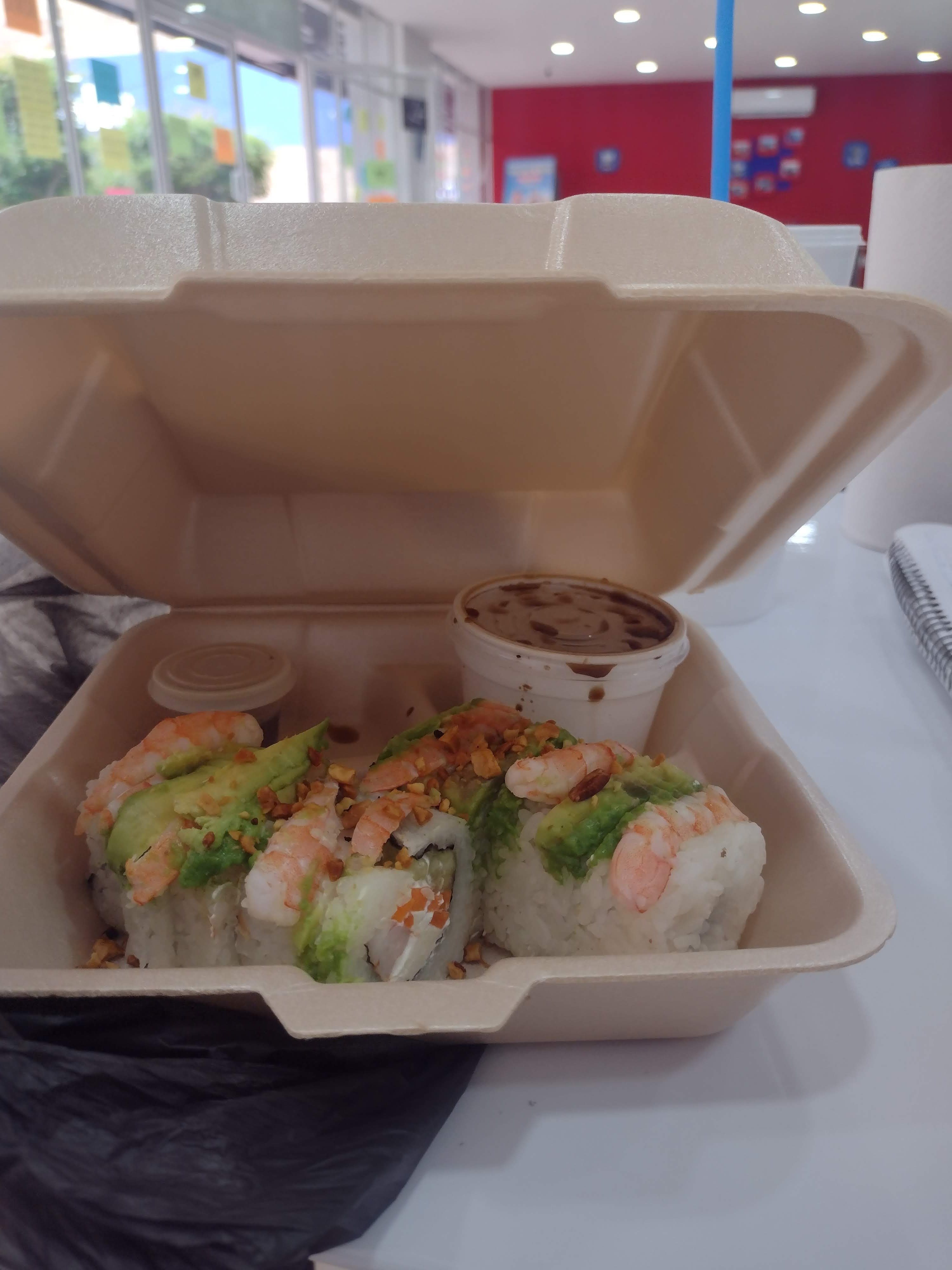 HAPPY SUMO SUSHI PLACE CANTERA image 7