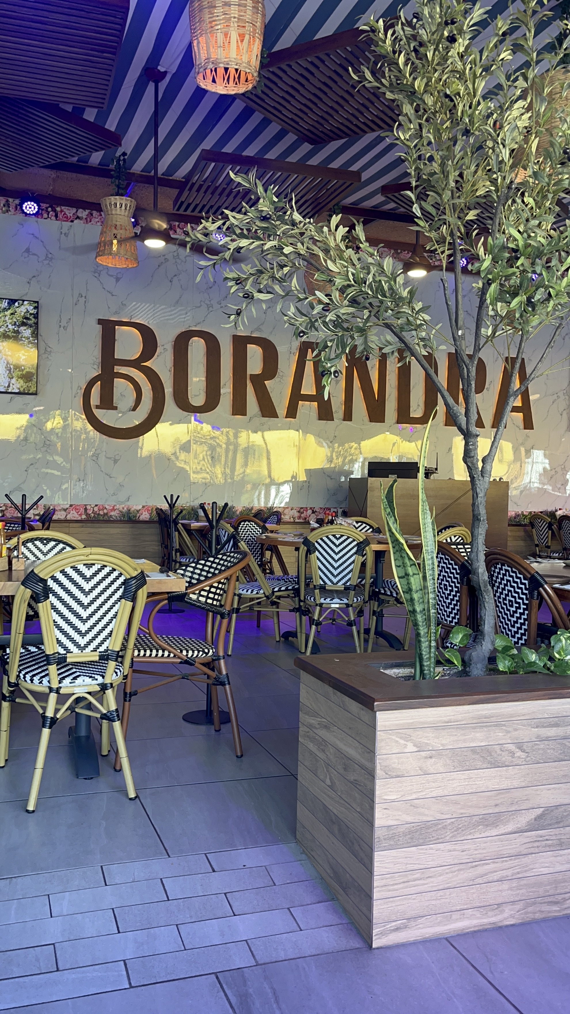 Borandra (Restaurante - Bar) image 5