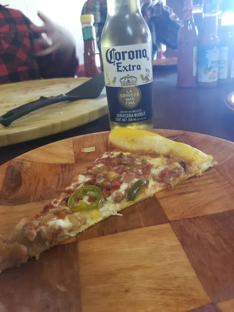 Mariscos "Baja" Pizzas Y Mariscos image 2