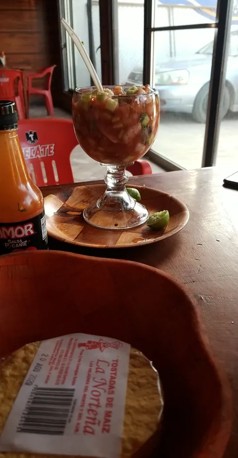 Mariscos "Baja" Pizzas Y Mariscos image 6