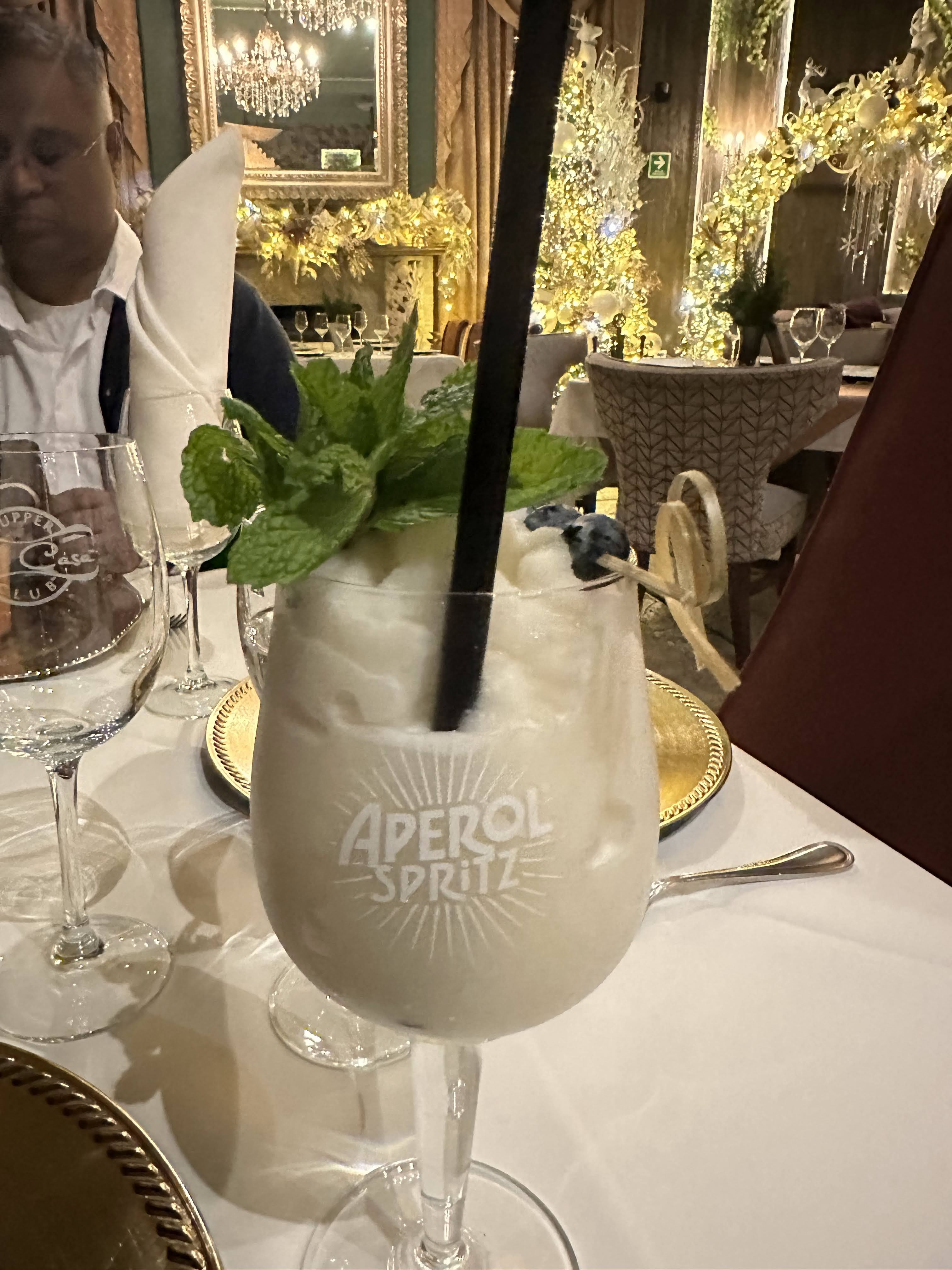 Mi Casa Supper Club image 9