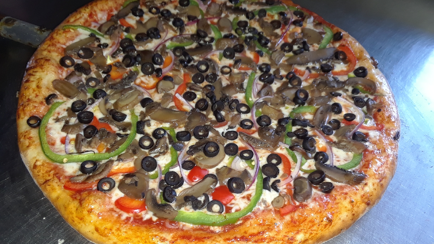 R&S pizza image 1