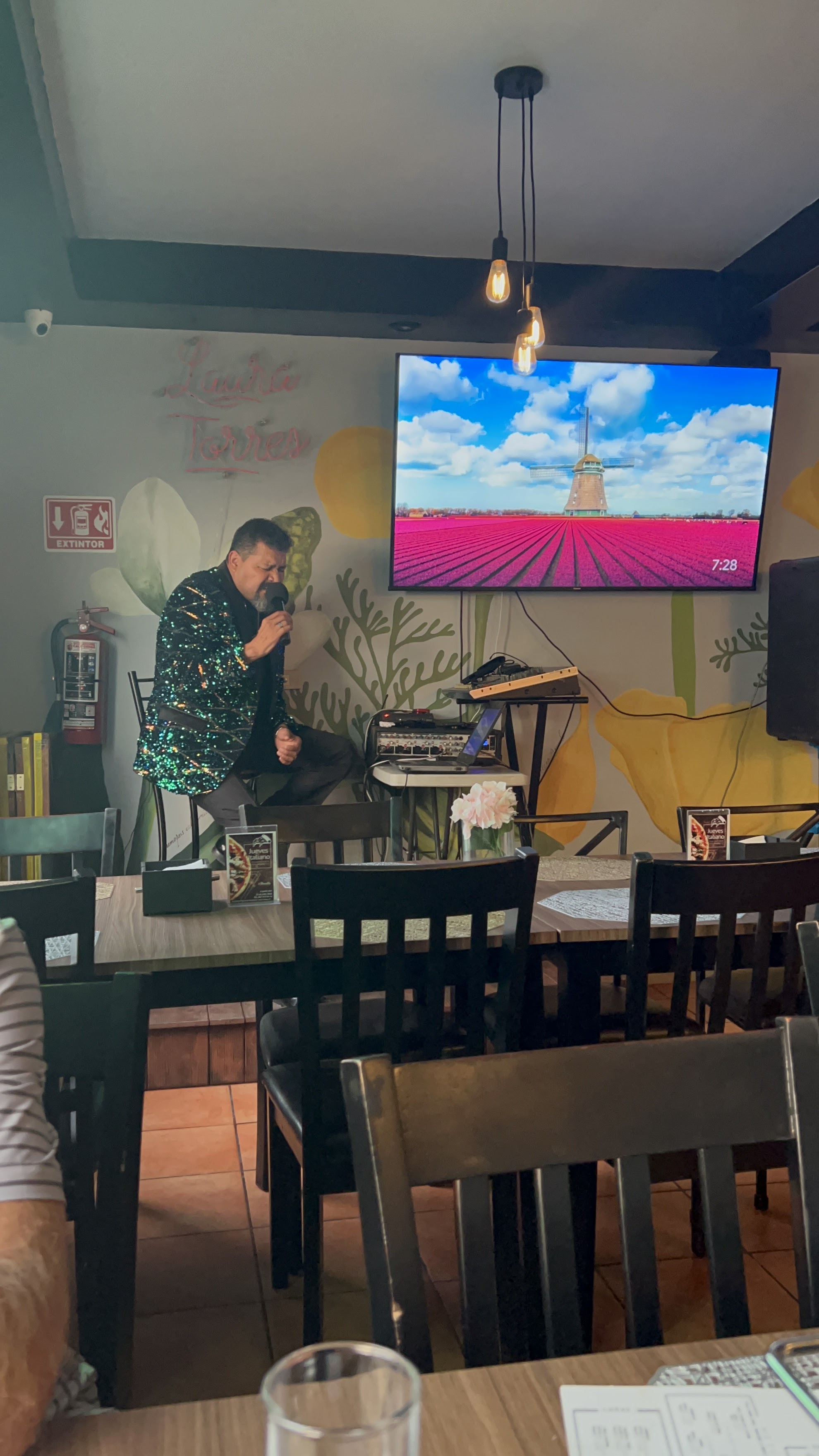 Brunette Kitchen & Drinks image 10