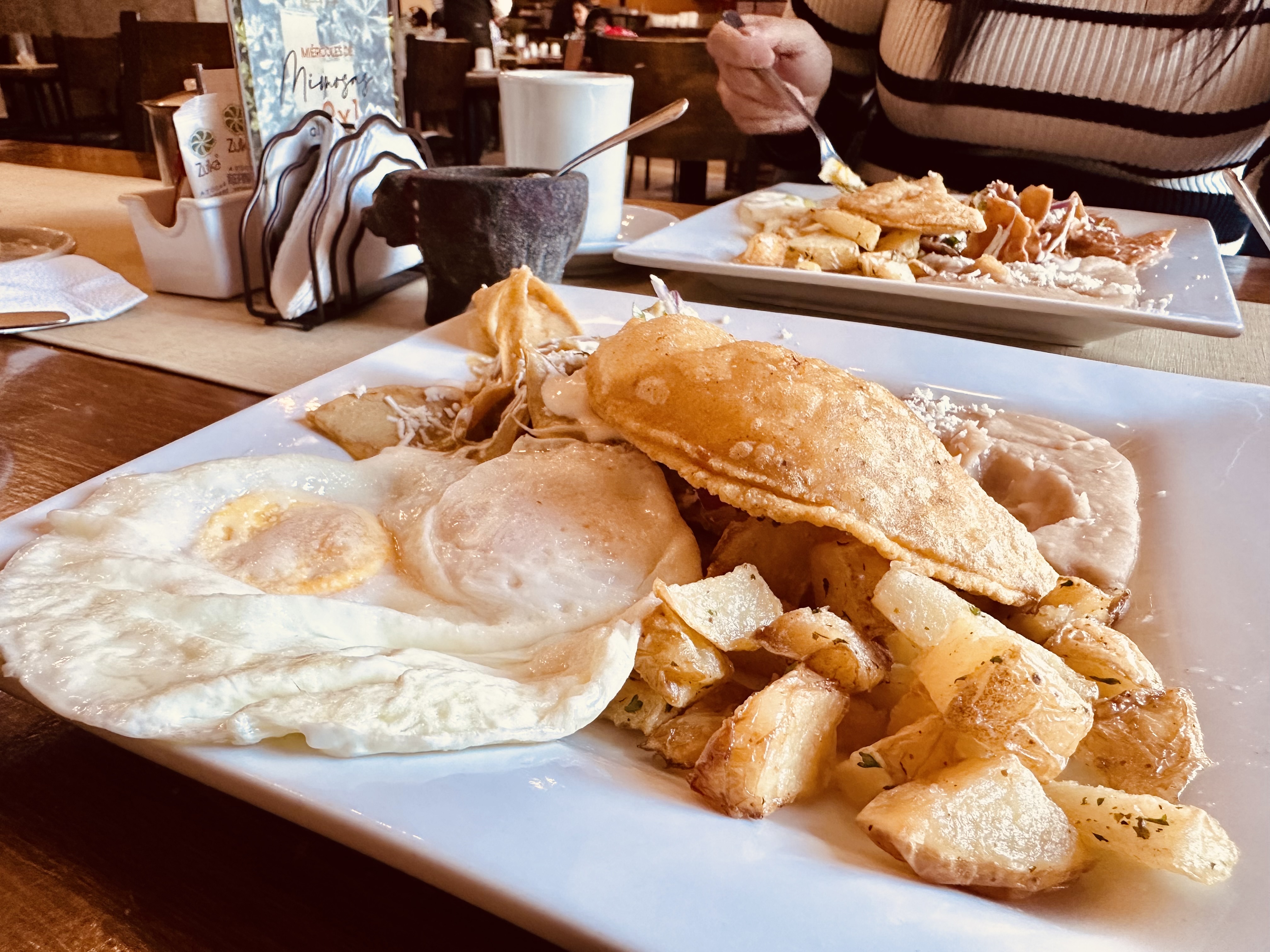 El Meson de Playas image 7