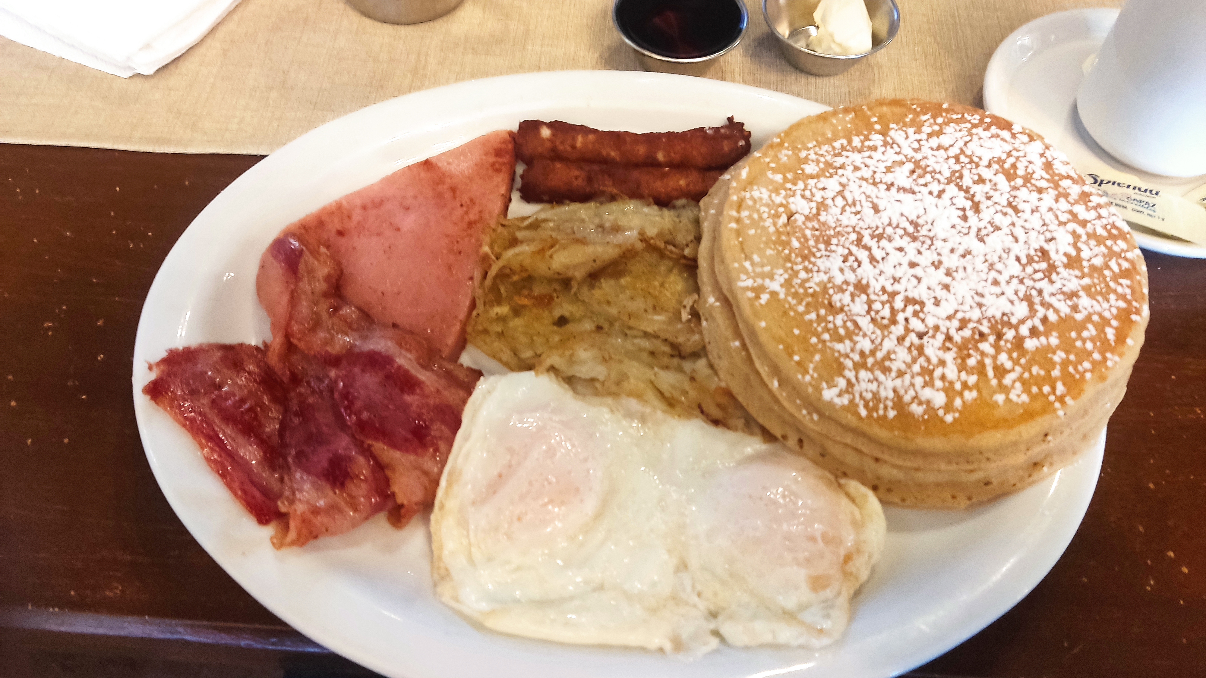 El Meson de Playas image 8