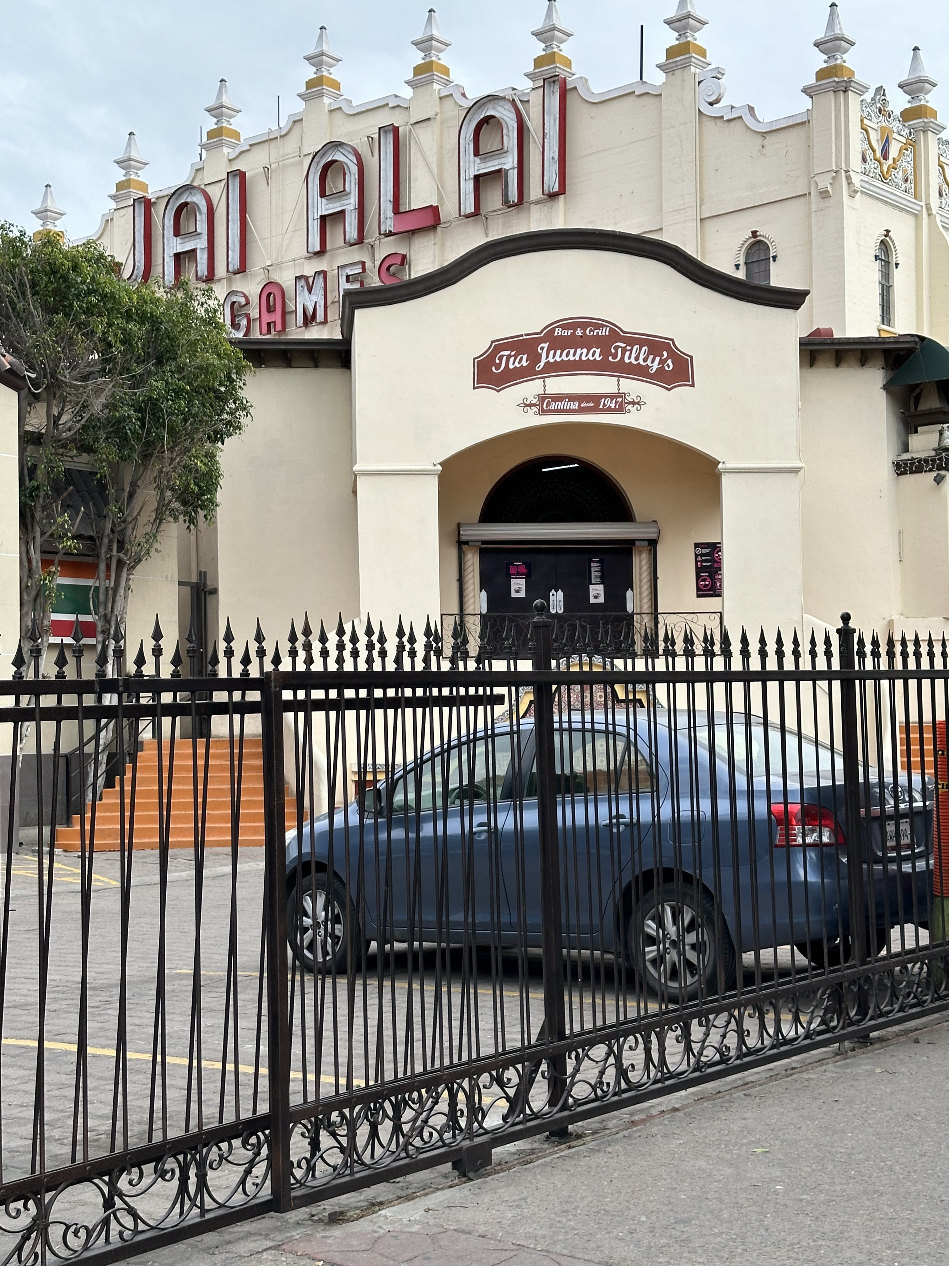 Restaurante-Bar Tia Juana Tilly's image 4