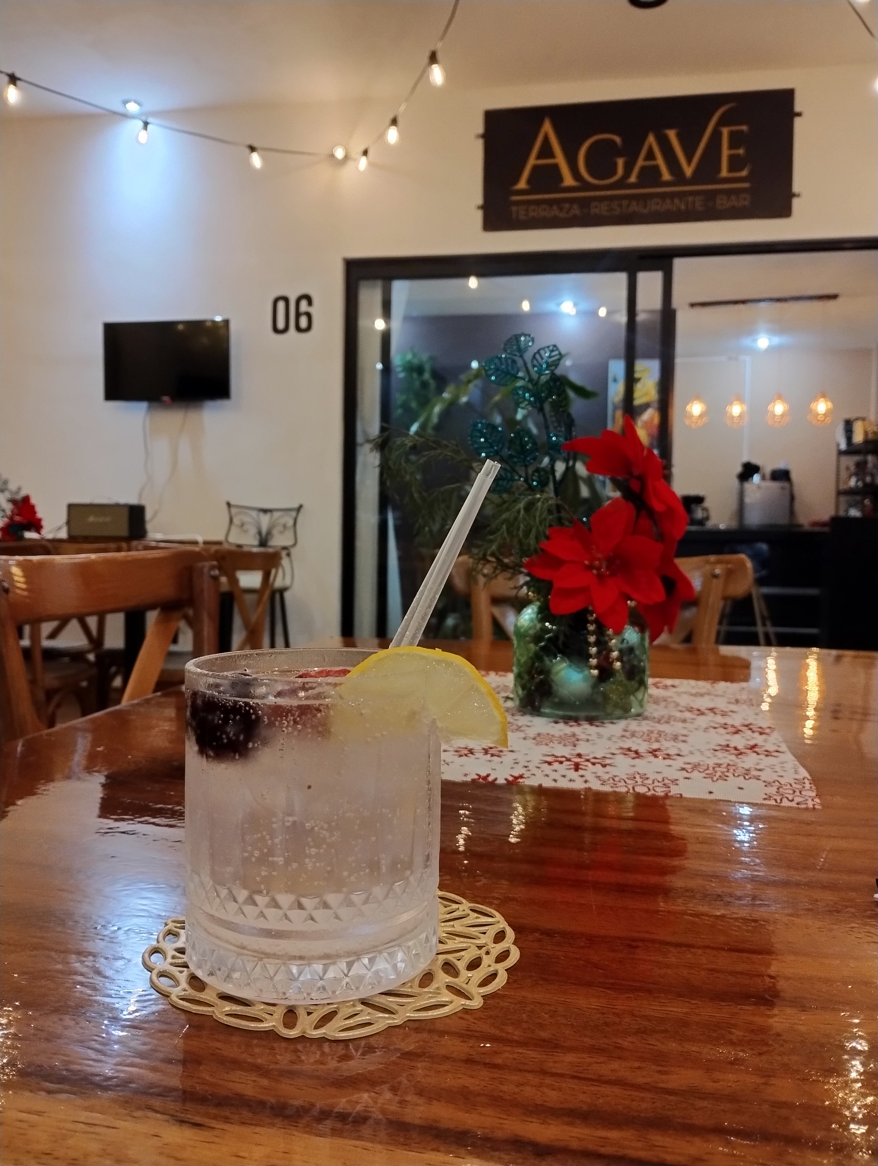 AGAVE - terraza restaurante bar image 3