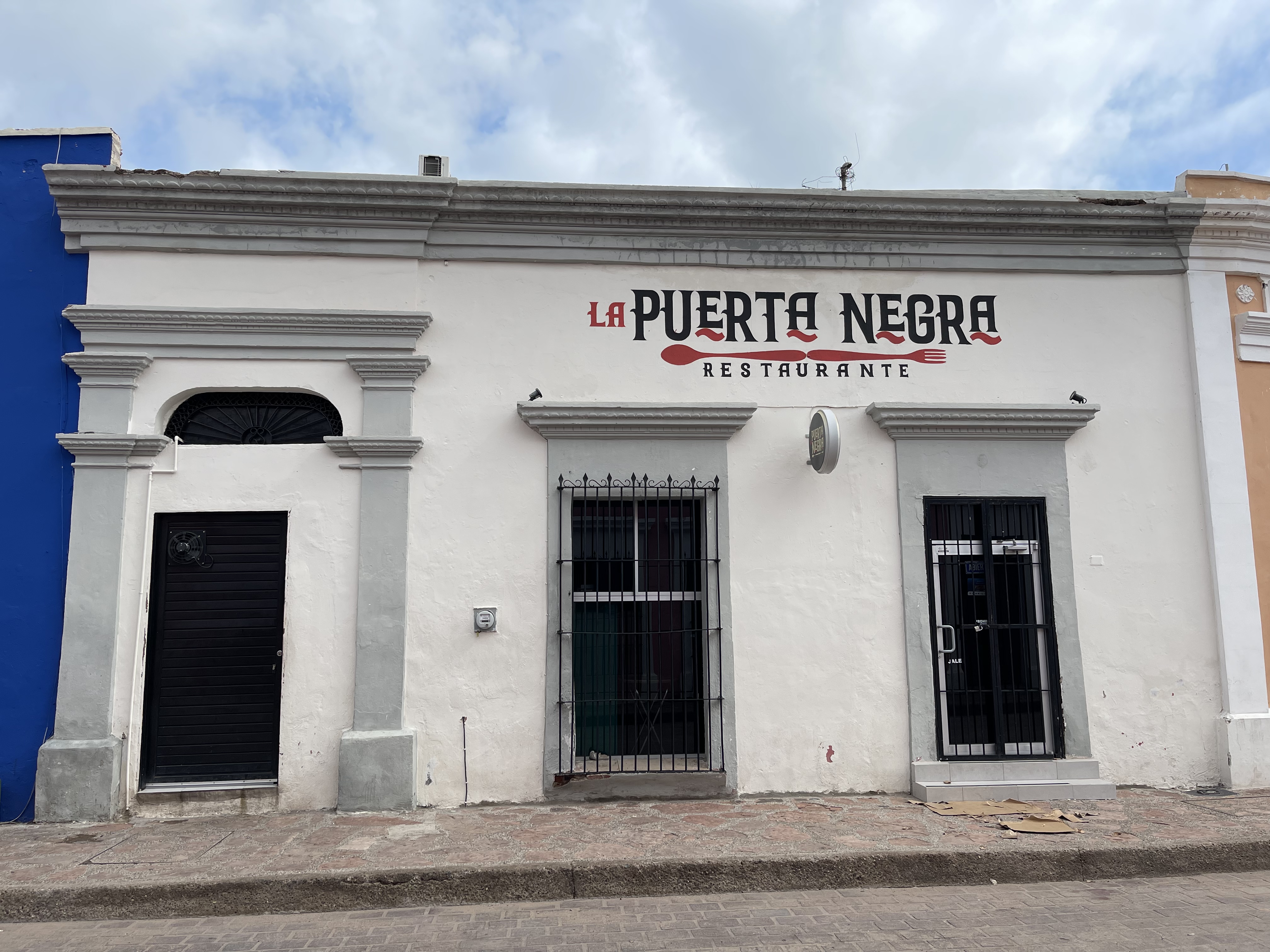 La Puerta Negra image 5