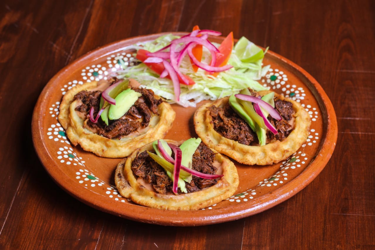 Los Arcos Restaurante Mexicano image 4