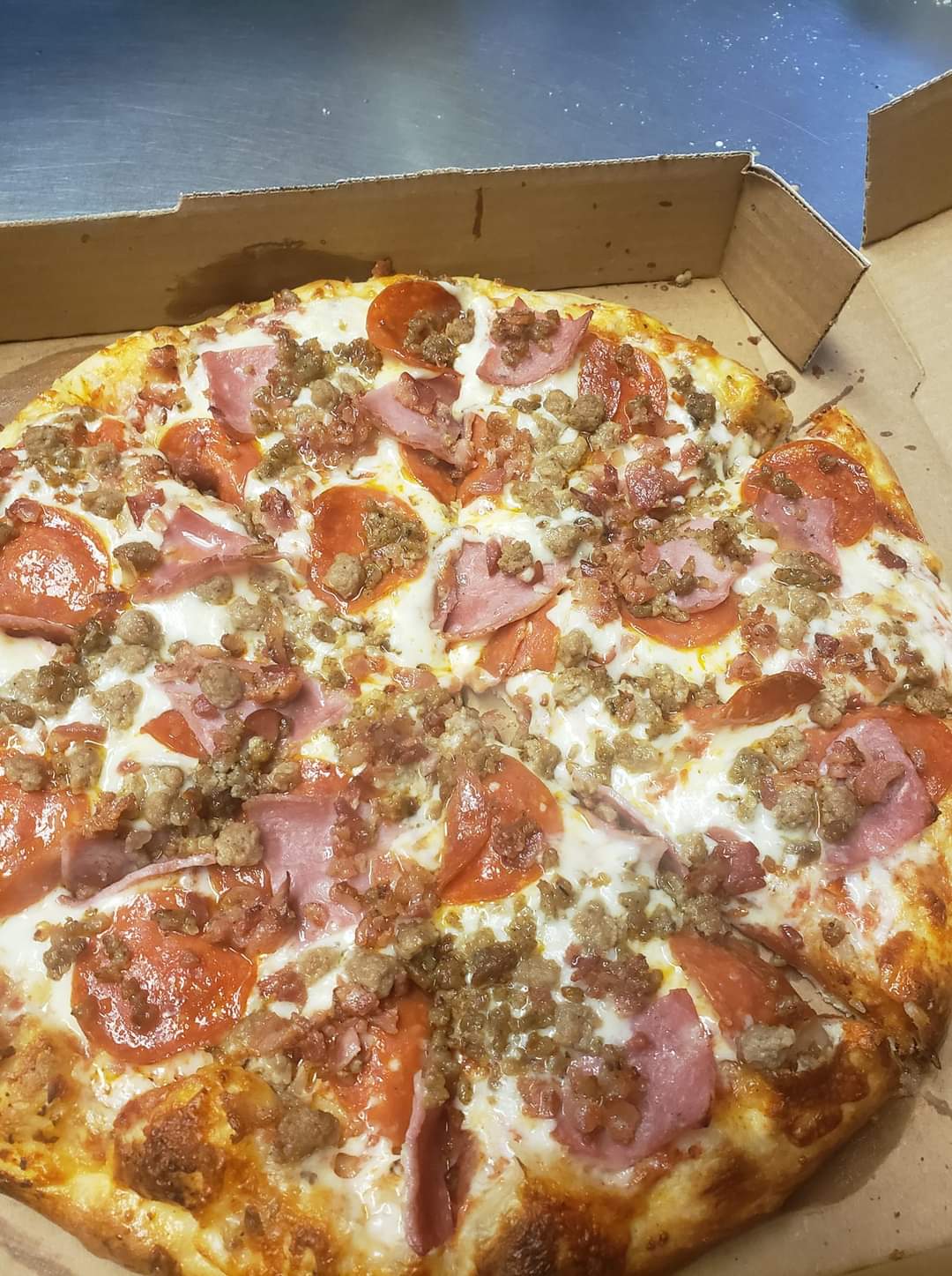 Italys Pizza image 4