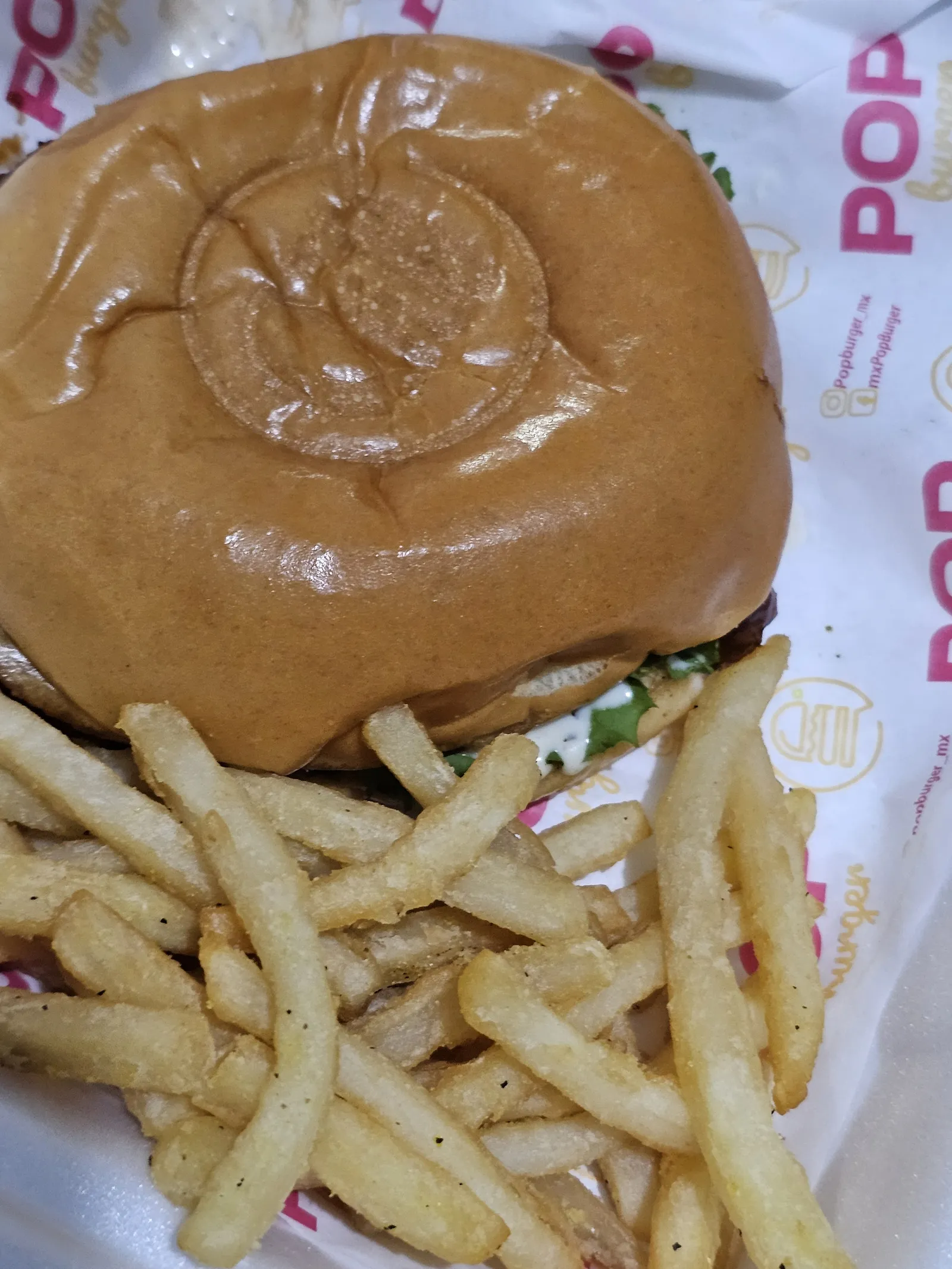 Pop Burger image 4