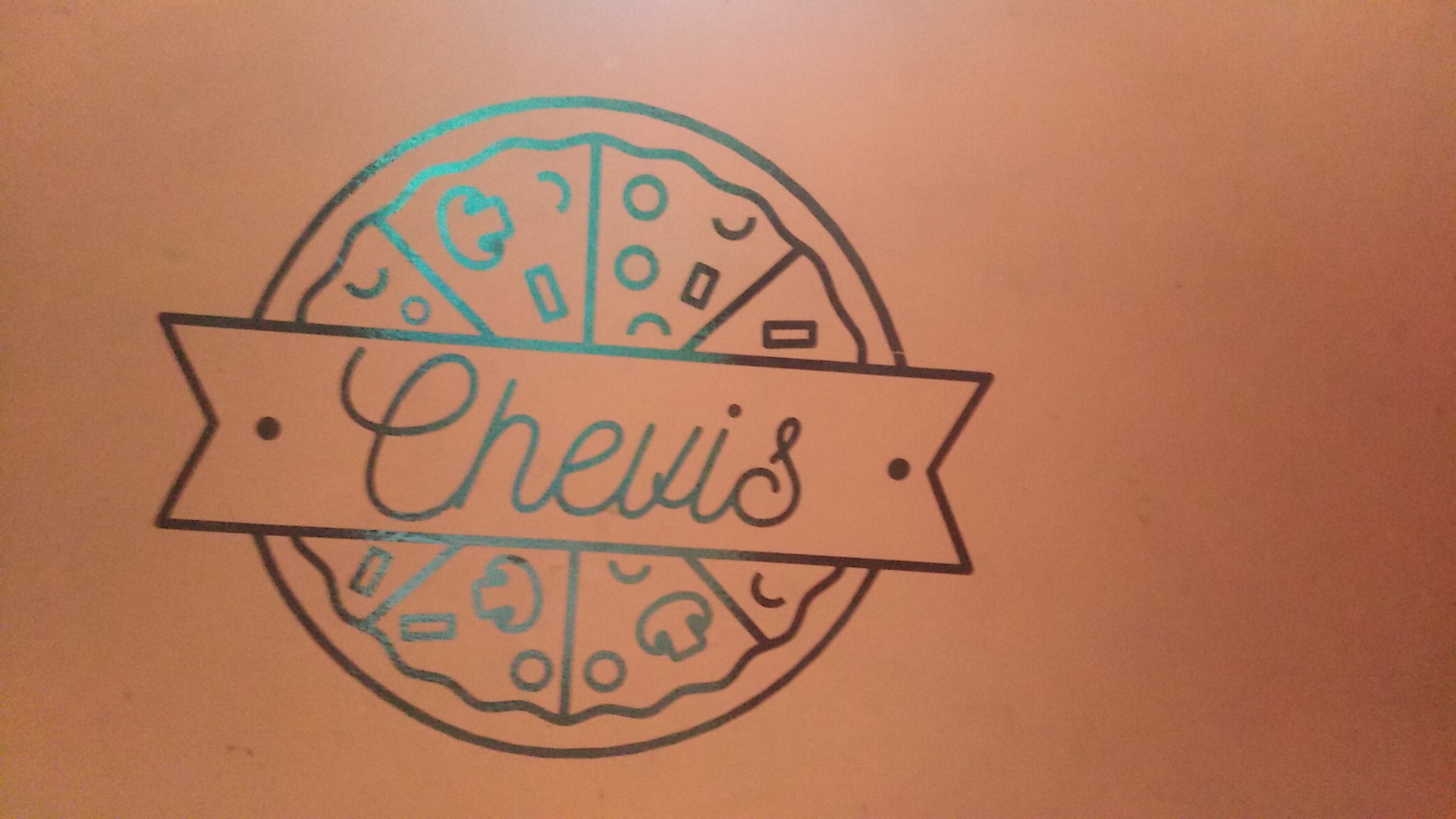 Chevis pizza image 5