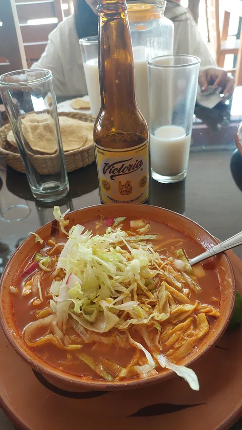 Pozolería El Grito Fuentes image 2