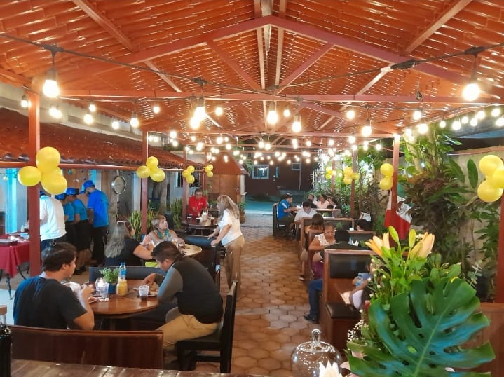 Cafetería, Snack y Jardín Kaanak image 1