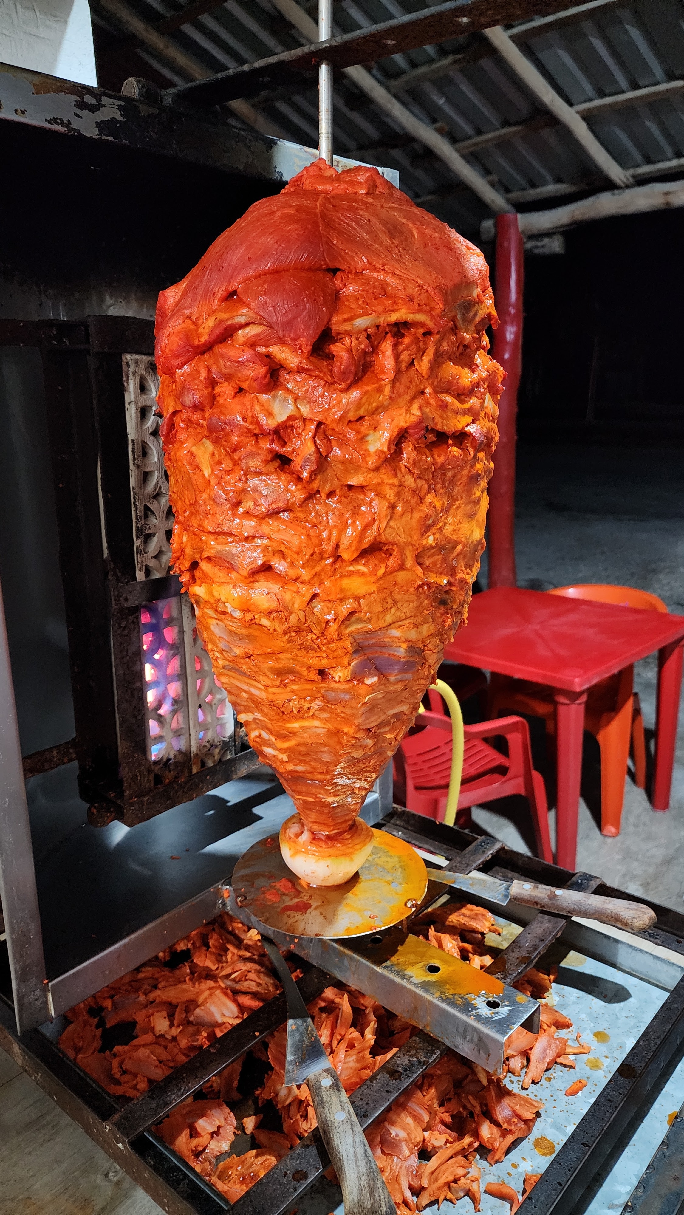 "TAQUERÍA EL CHAPARRO" image 4