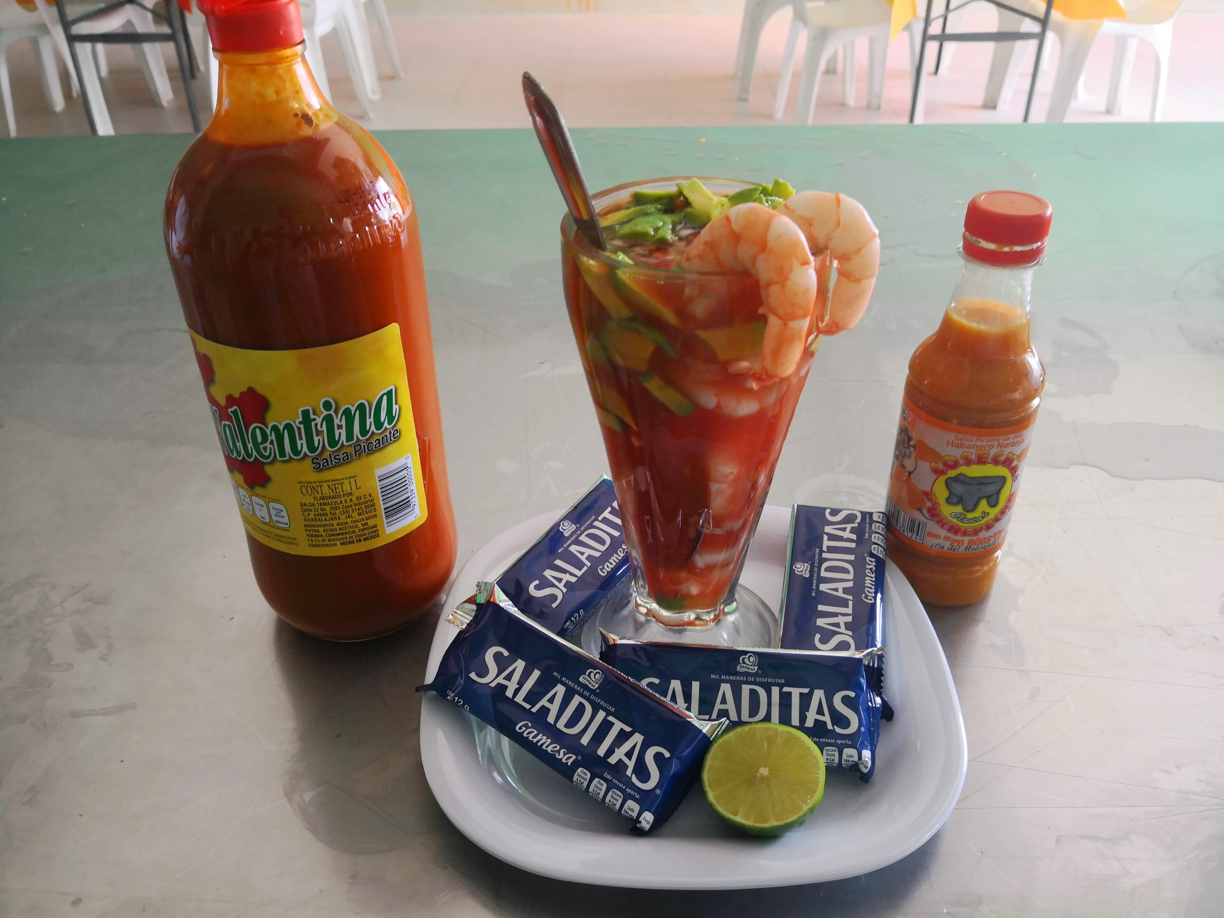 pescados y mariscos flores del mar image 10