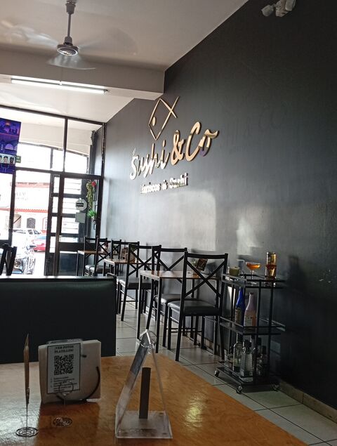 Sushi & Co. image 5