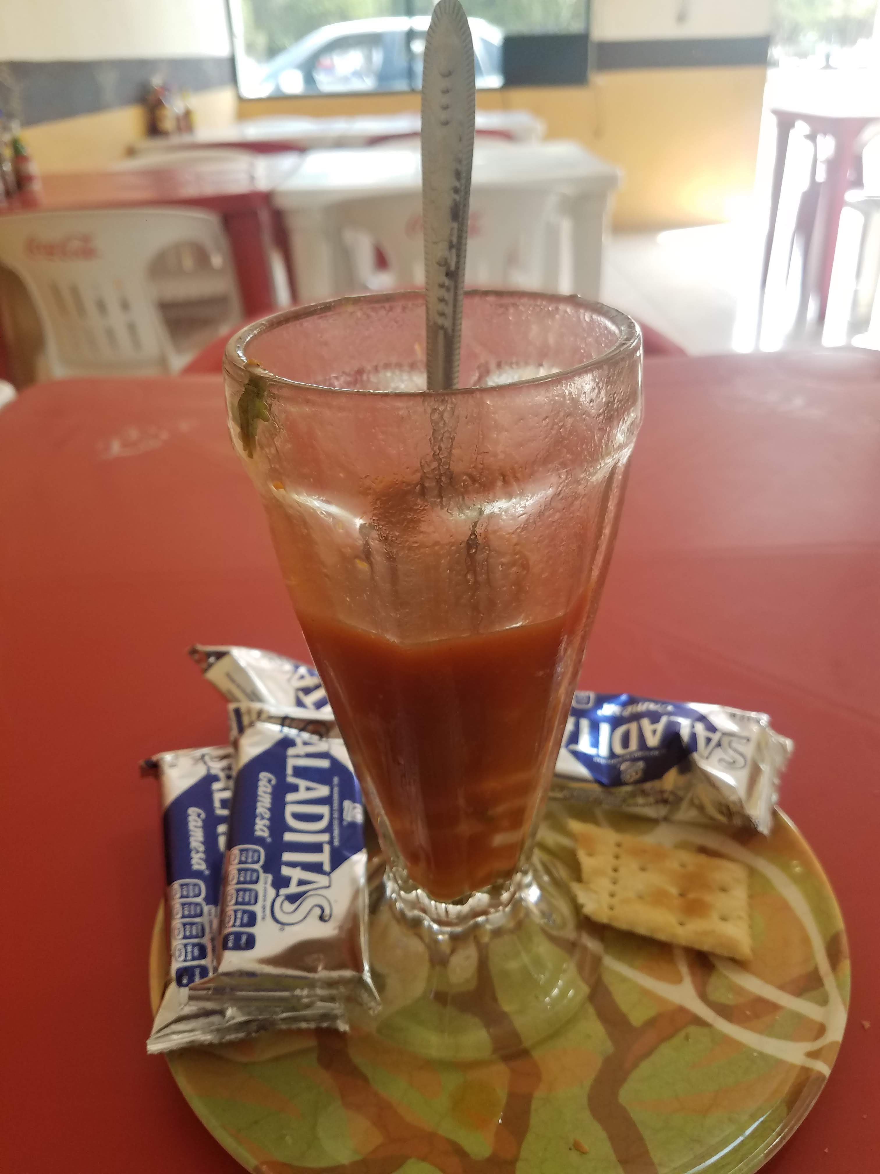 Los Delfines image 4