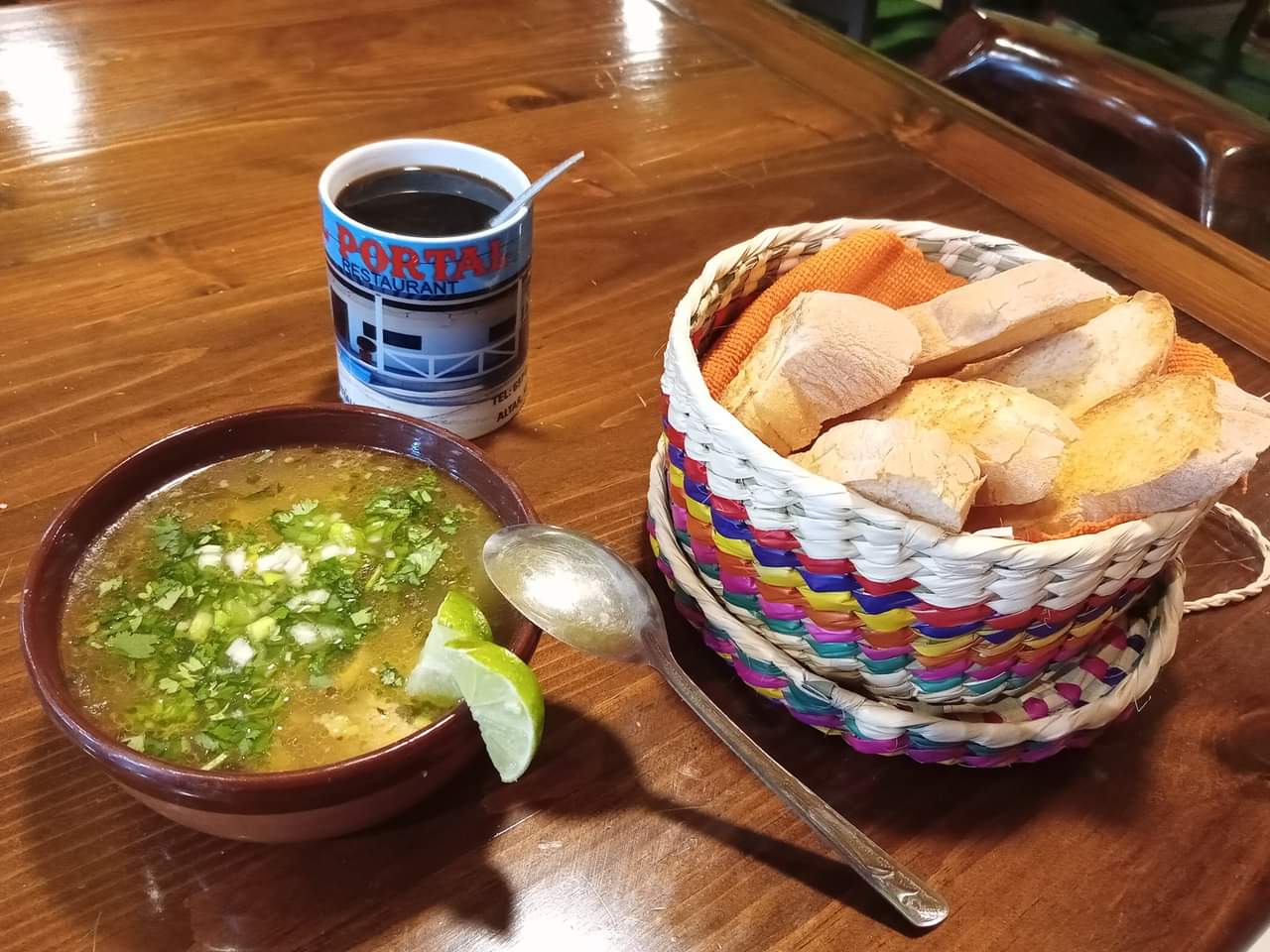 El portal restaurante image 1