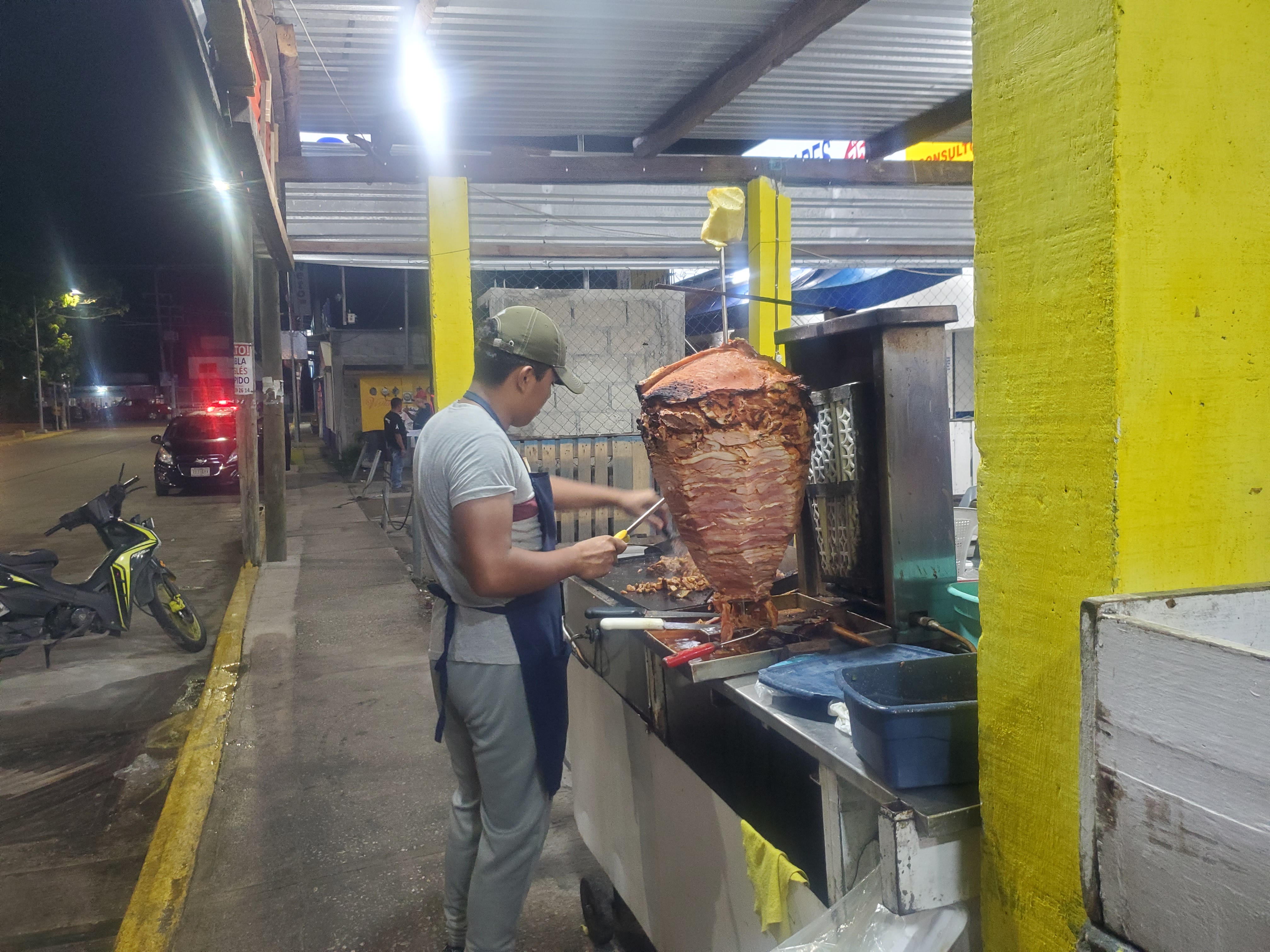 Taquería "El checo" image 3