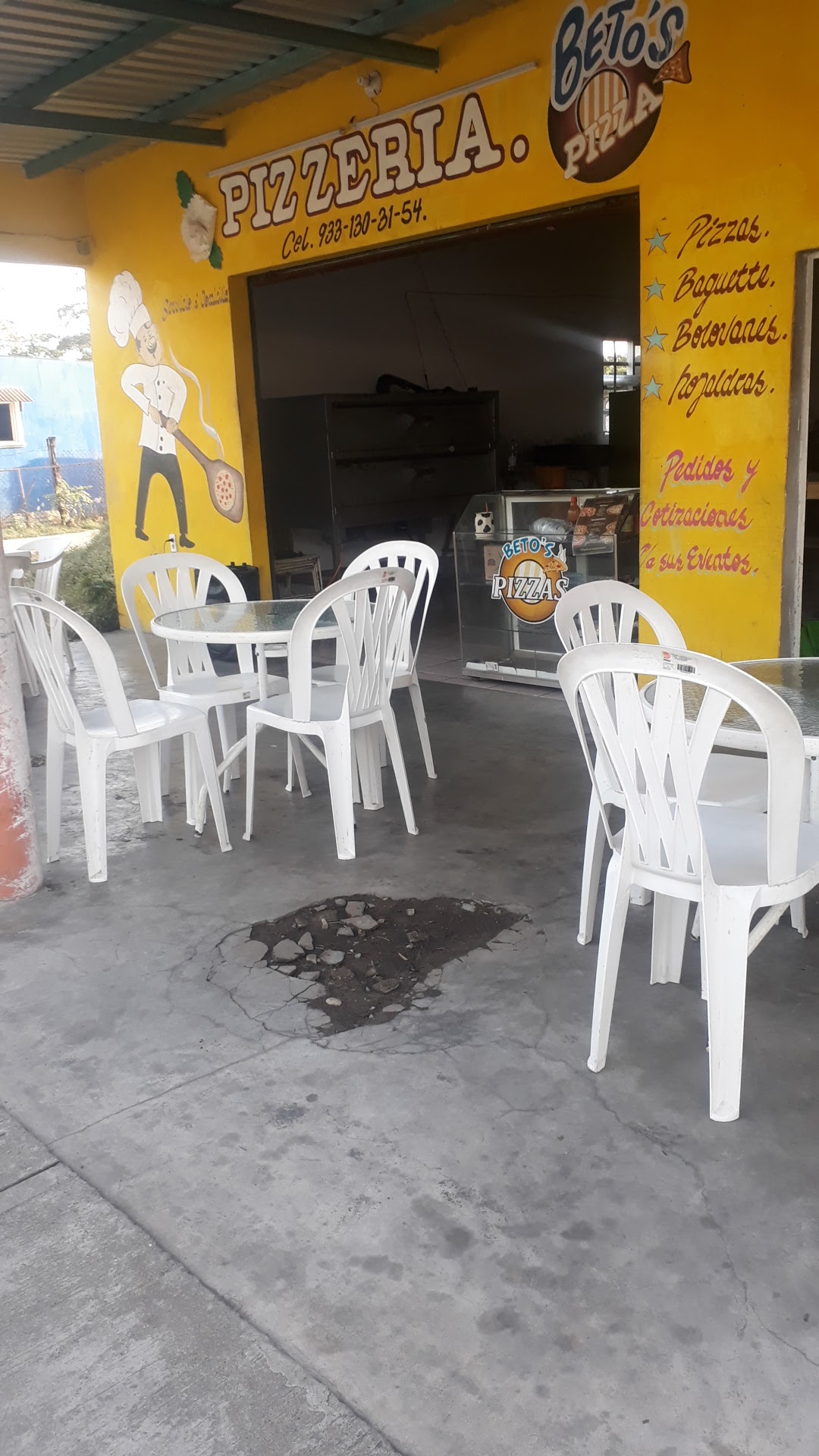 Beto's Pizzas image 3