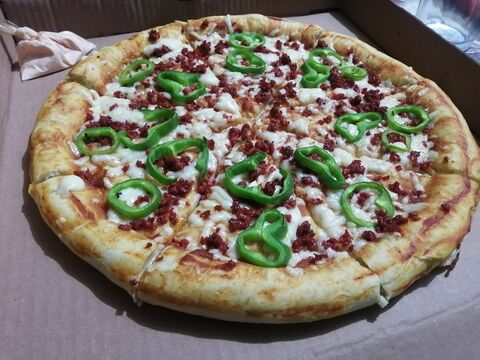 Hamburguesas, boneless, pizzas y mas. image 3
