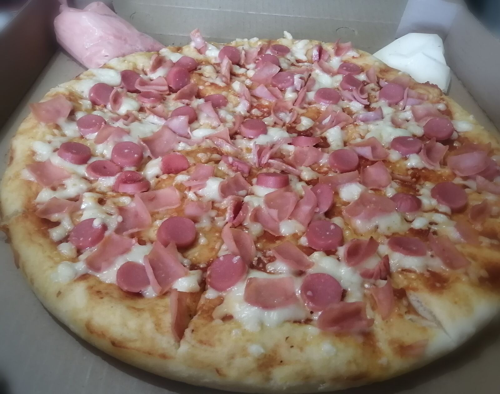 Hamburguesas, boneless, pizzas y mas. image 10