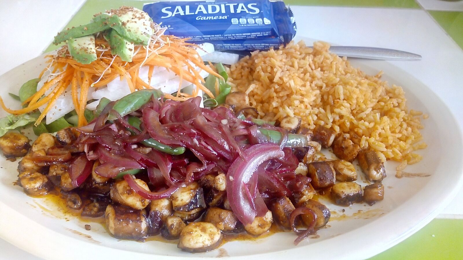 Mariscos los Delfines image 3