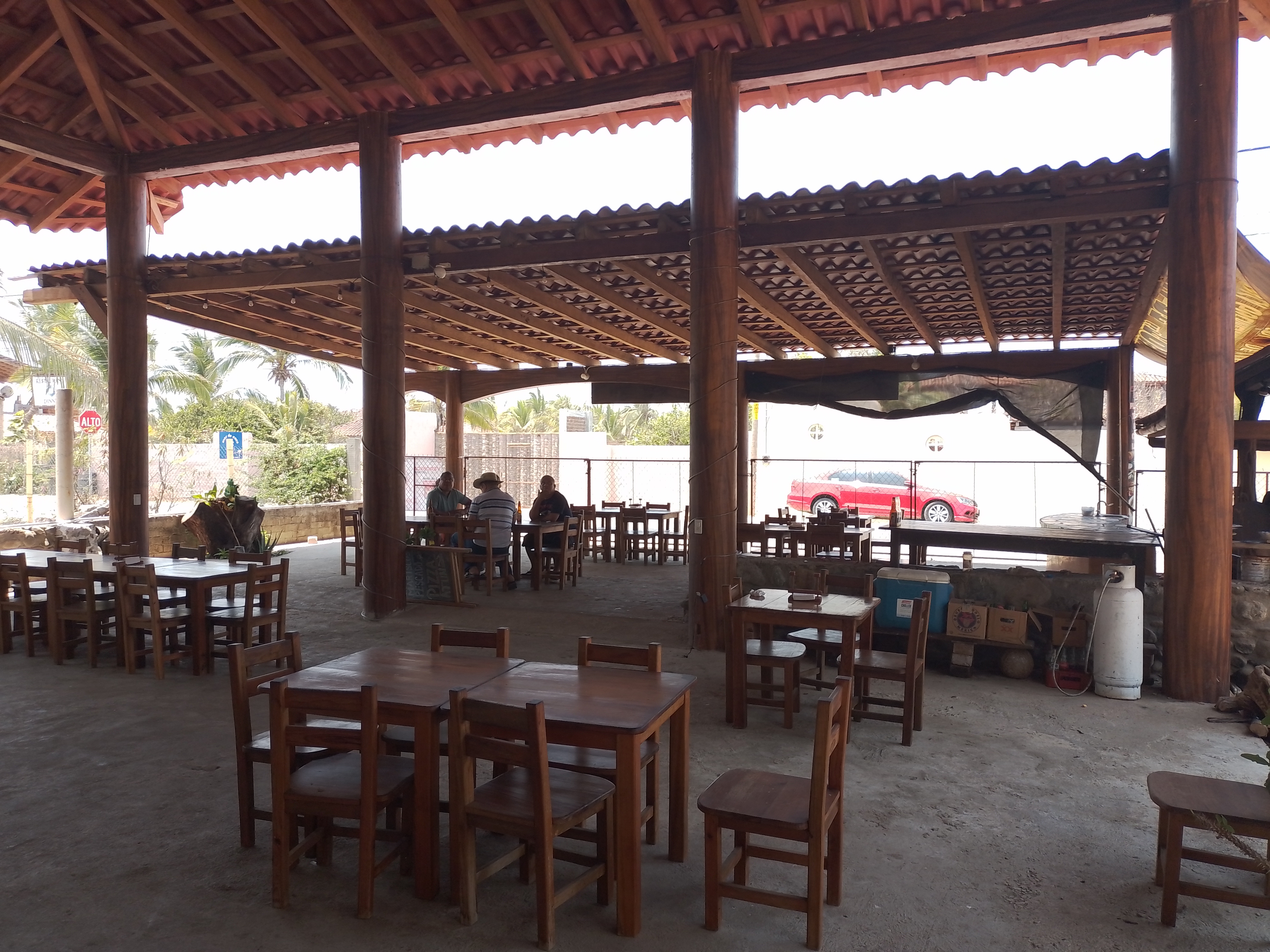 La cabaña de tony image 1