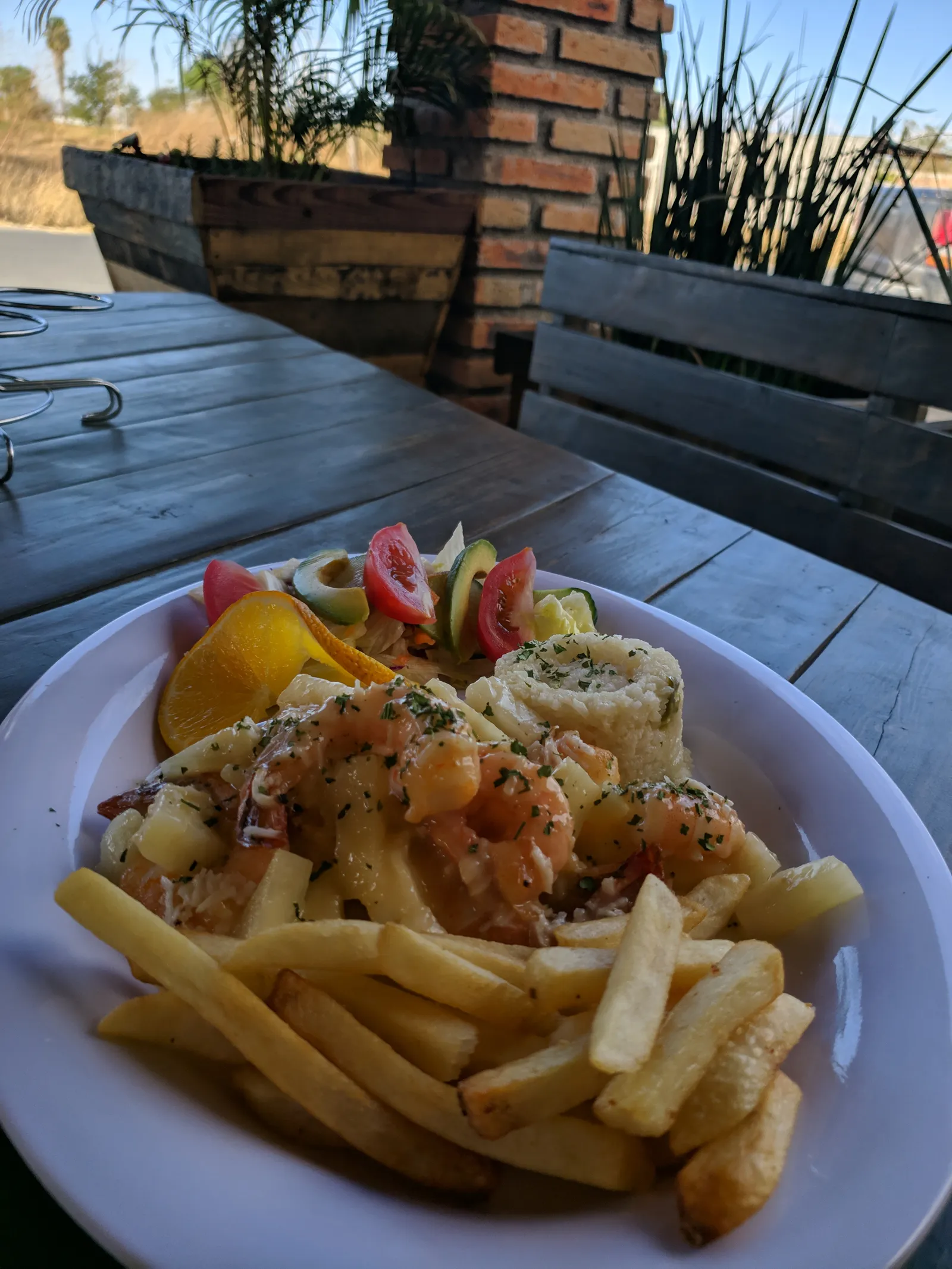 El Pescador image 4