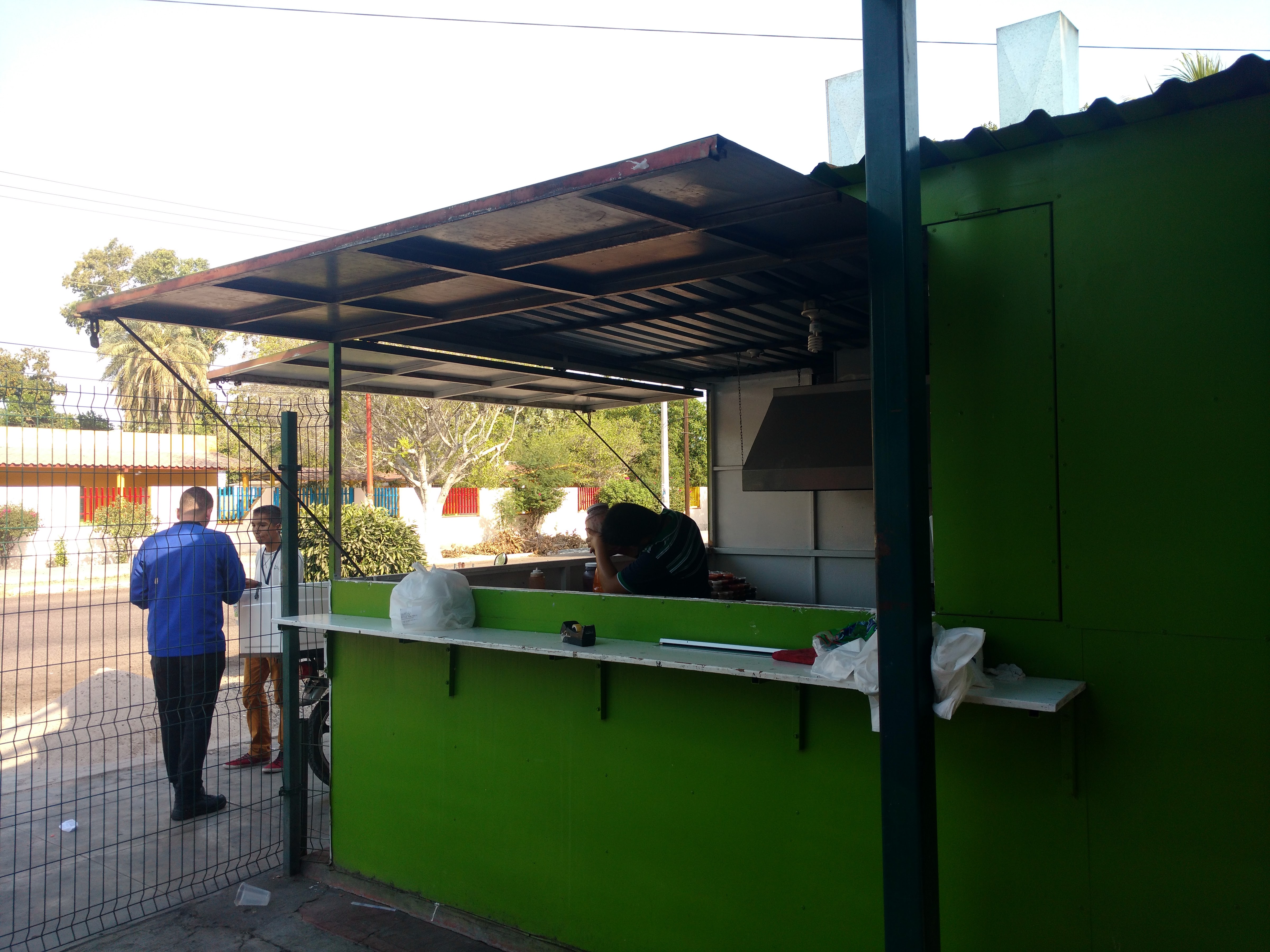 Berny's Shushi & Hot Wings image 3