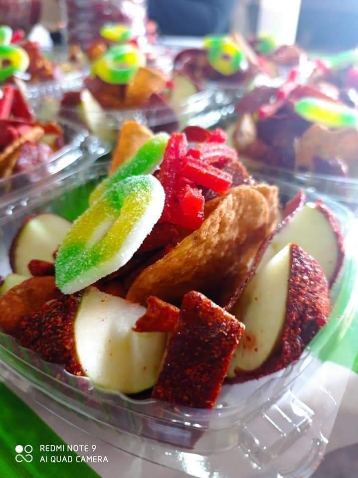 Manzanas Enchiladas chamoy de ciruelas Y snack image 7