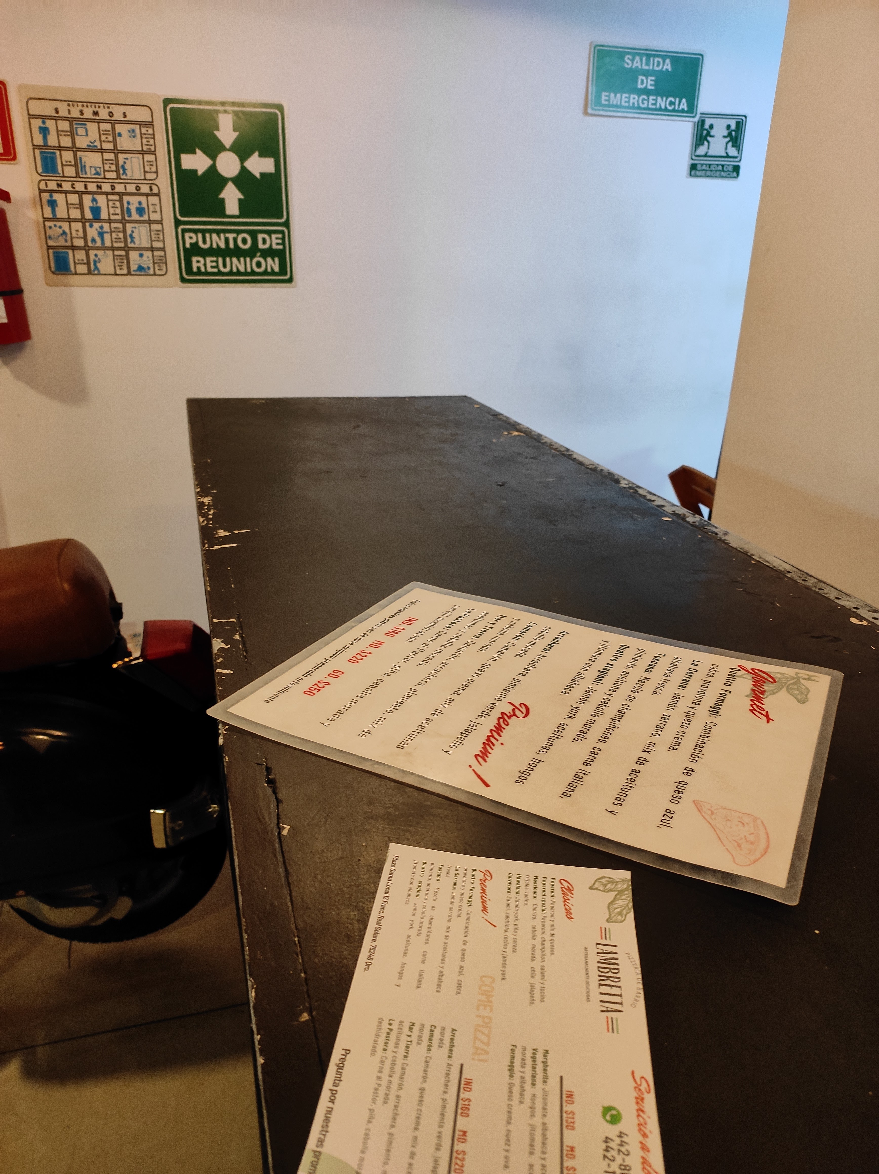 Lambretta Pizzeria de Barrio image 8