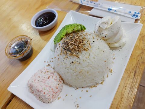 Sushi Ross image 5