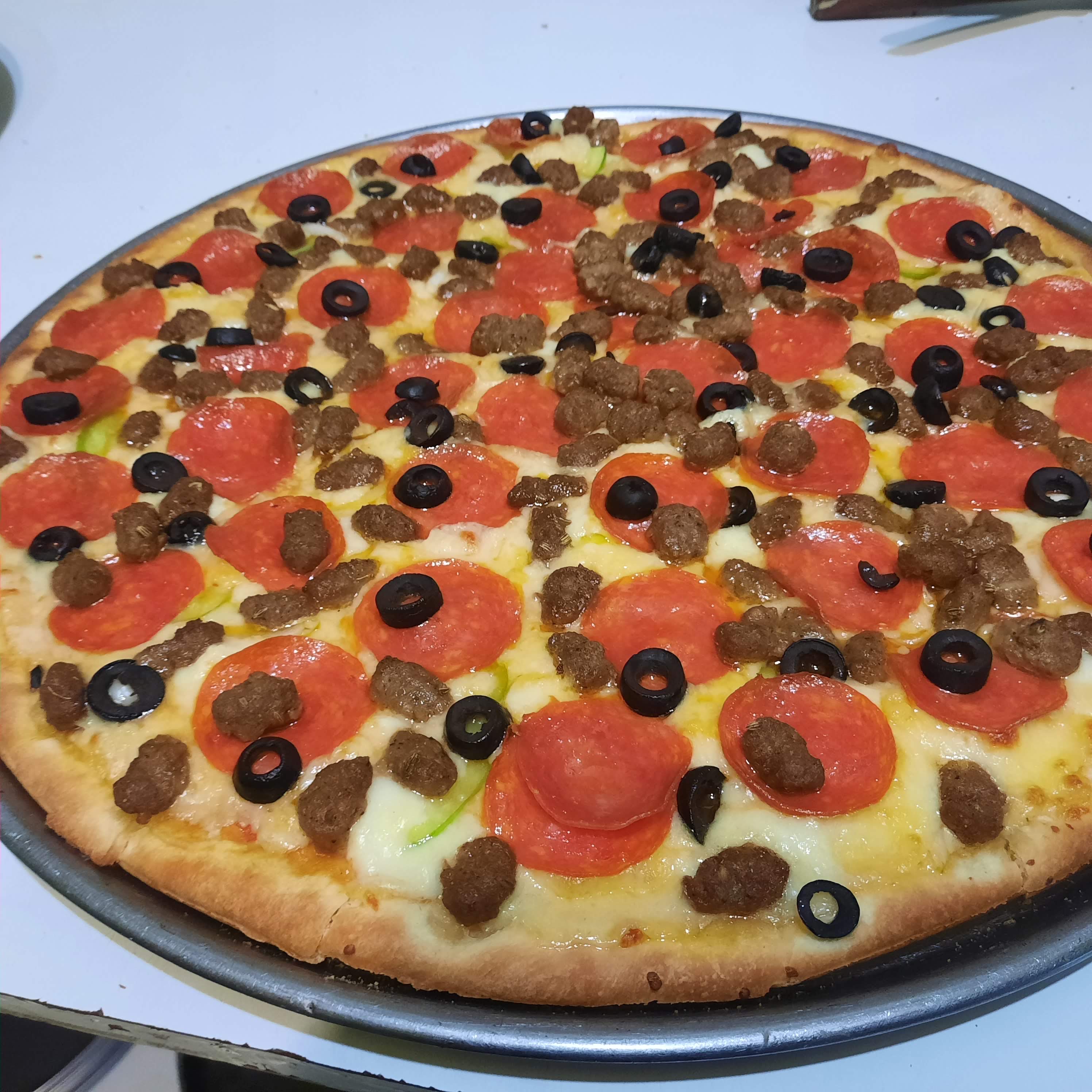 Rikas Pizzas image 7