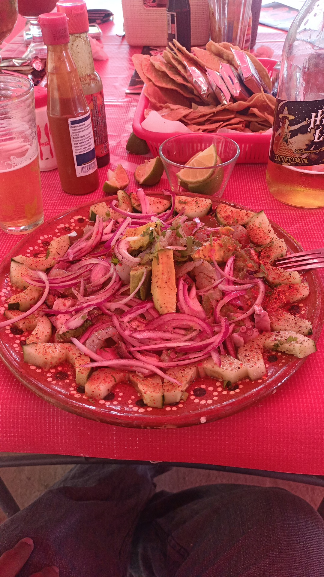 Birria Y Mariscos "El Peluchon" image 9