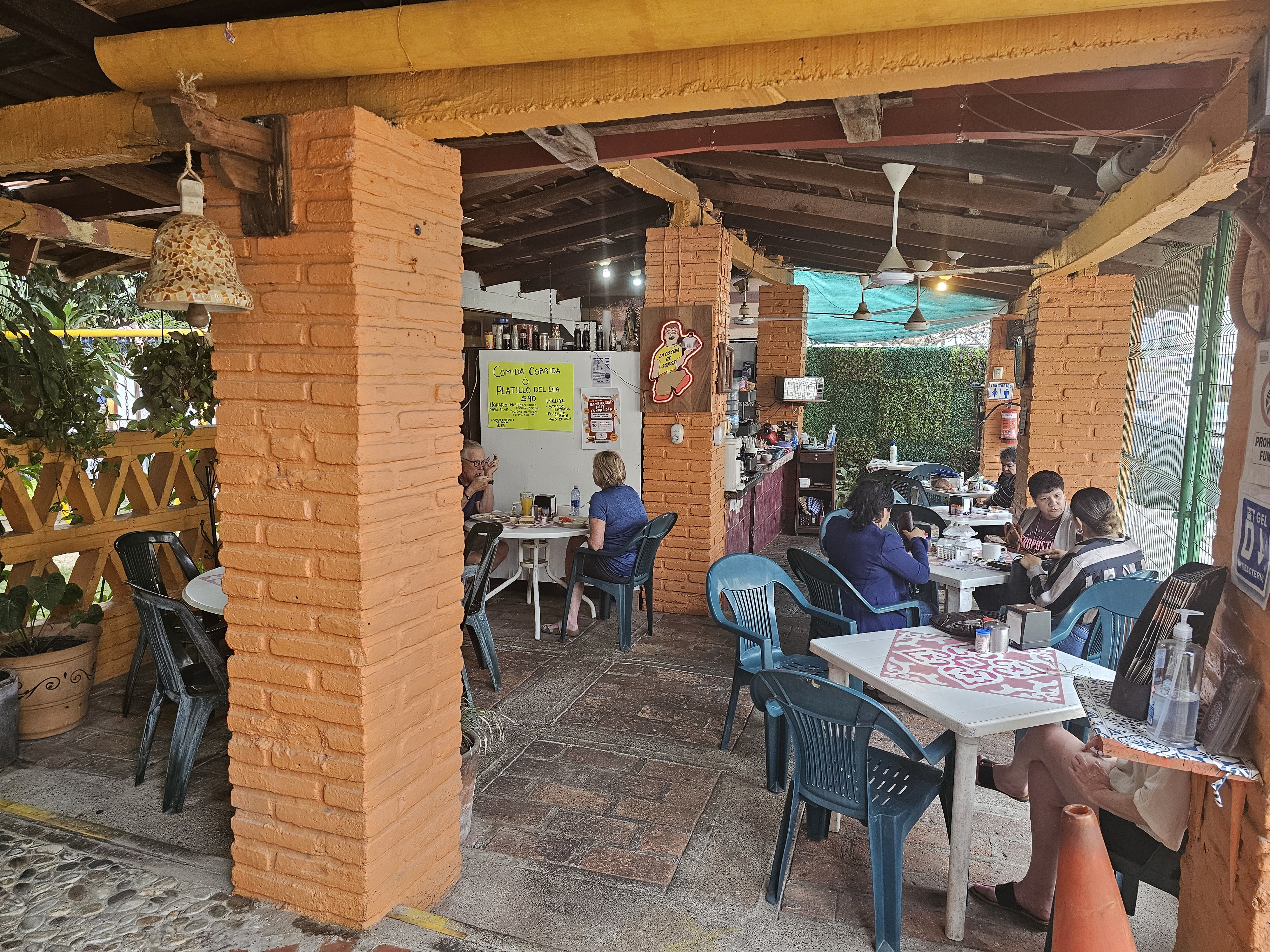 Jorge's Kitchen image 1