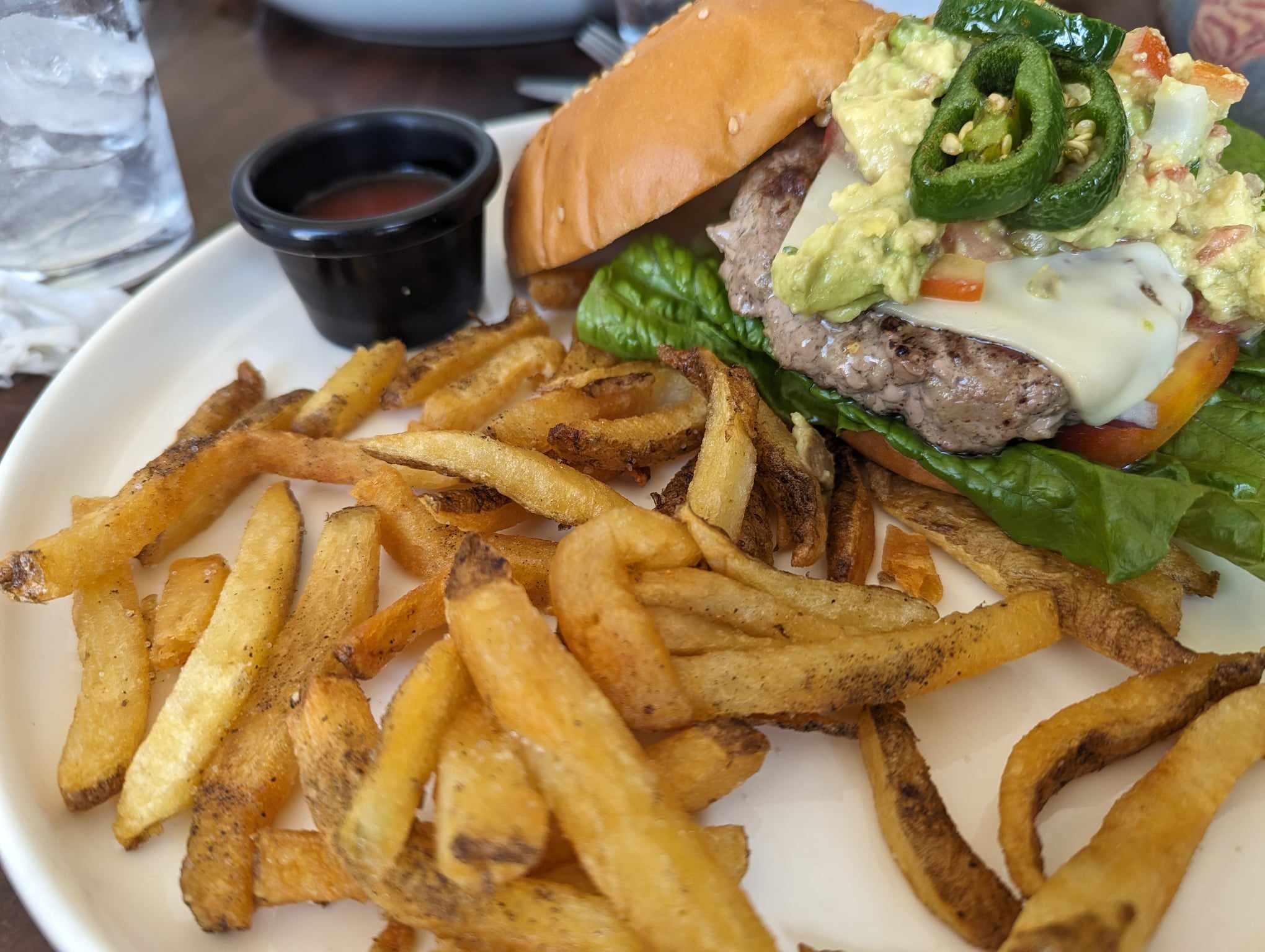 Ozzie's Sports Bar & Grill image 2