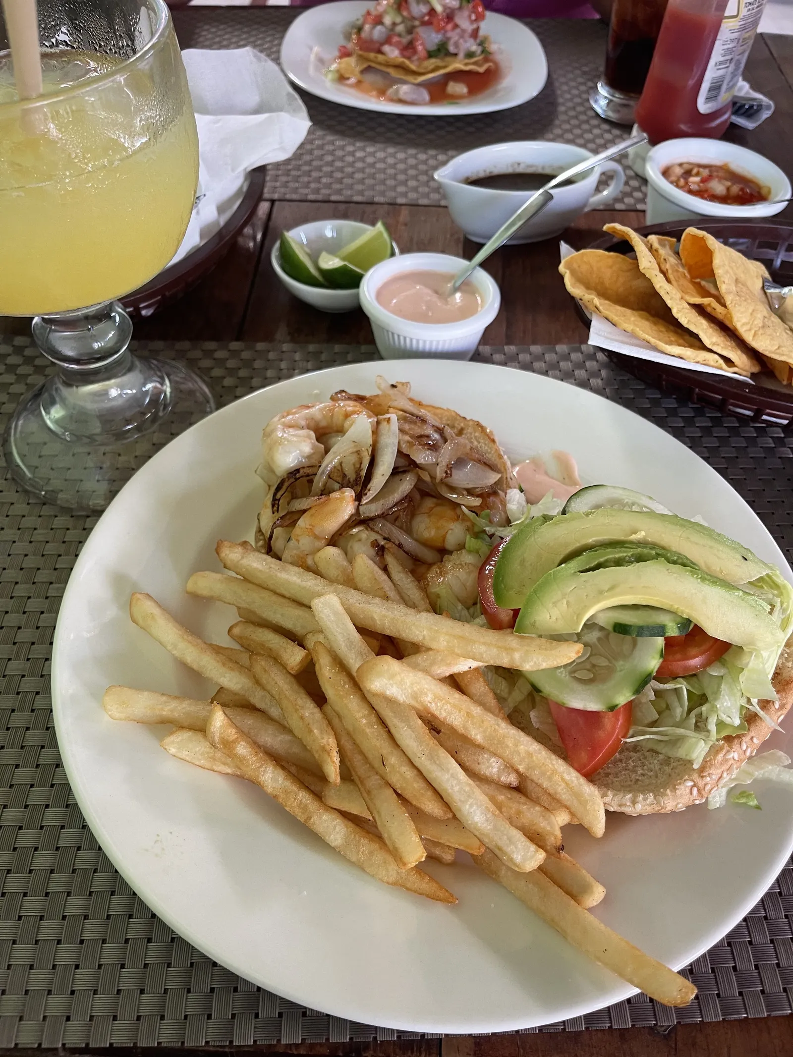 Mariscos El Gato image 5