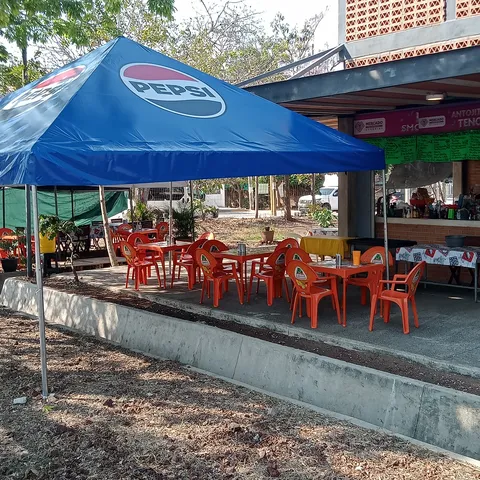 Antojitos Tenochtitlán image 1