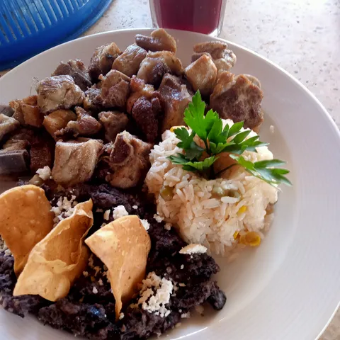 Antojitos Tenochtitlán image 4