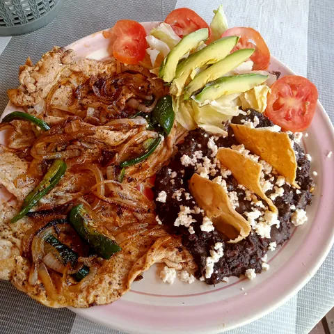 Antojitos Tenochtitlán image 8