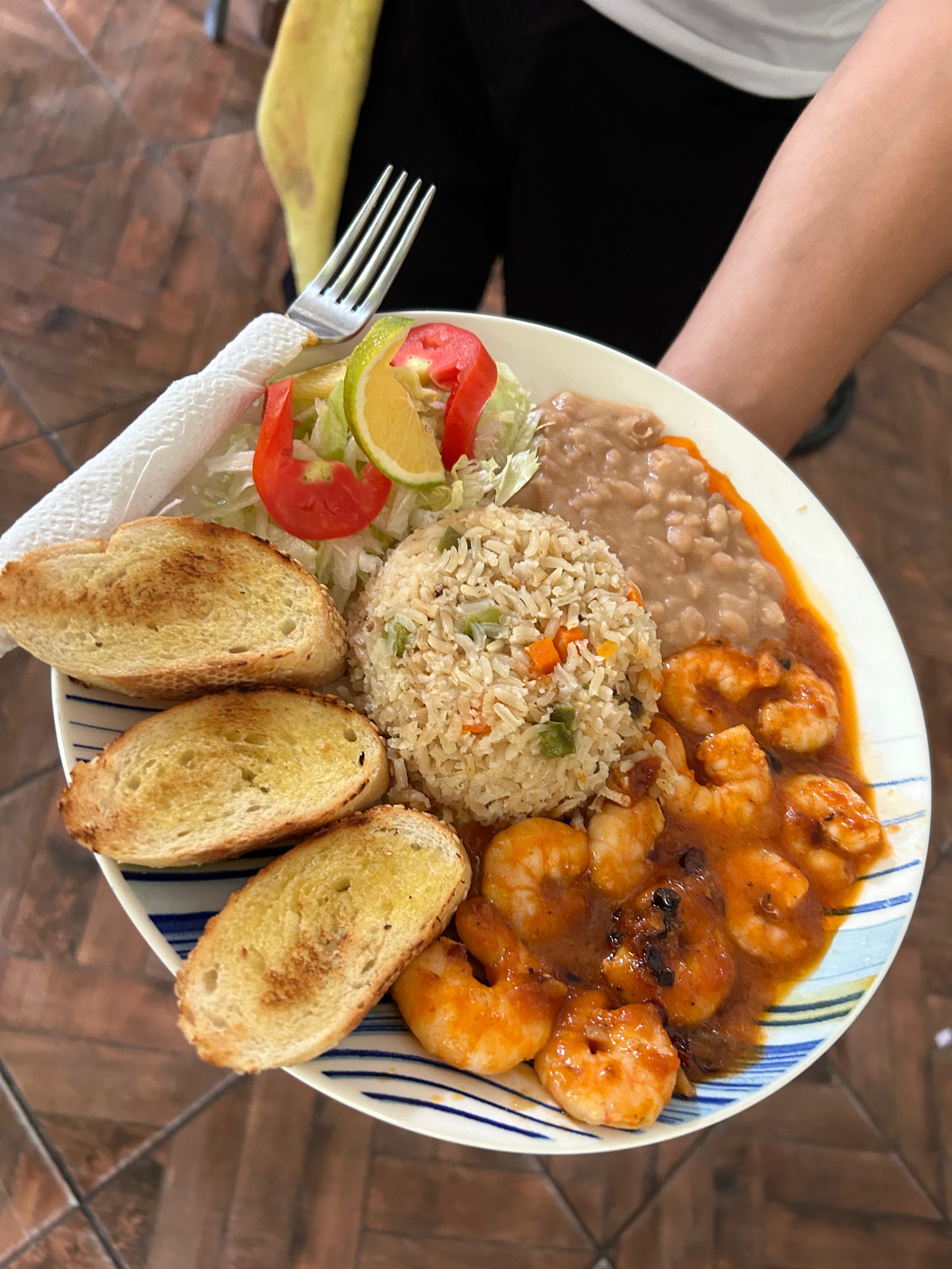 Mariscos los Ostioneros image 4