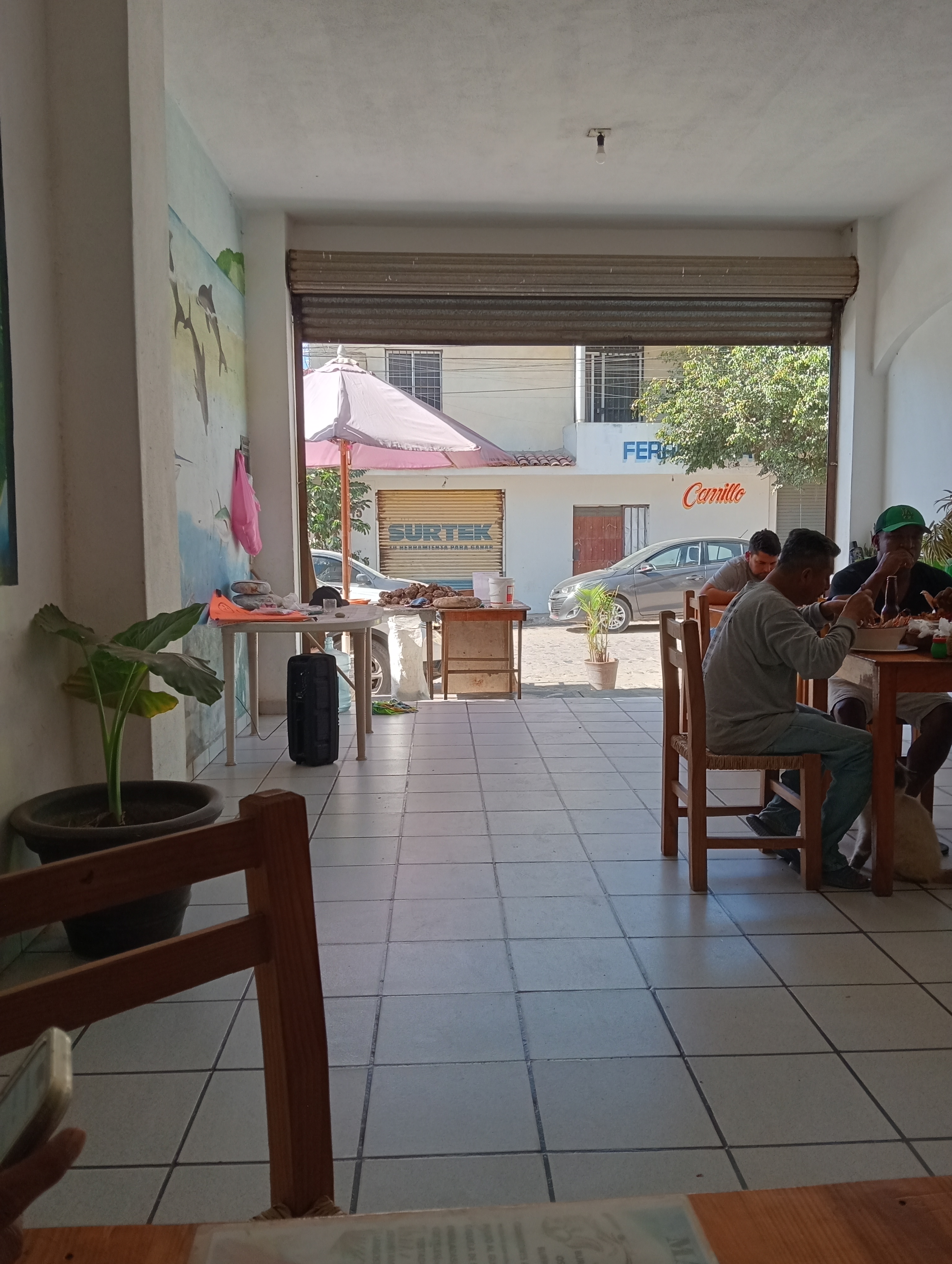 Mariscos los Ostioneros image 5