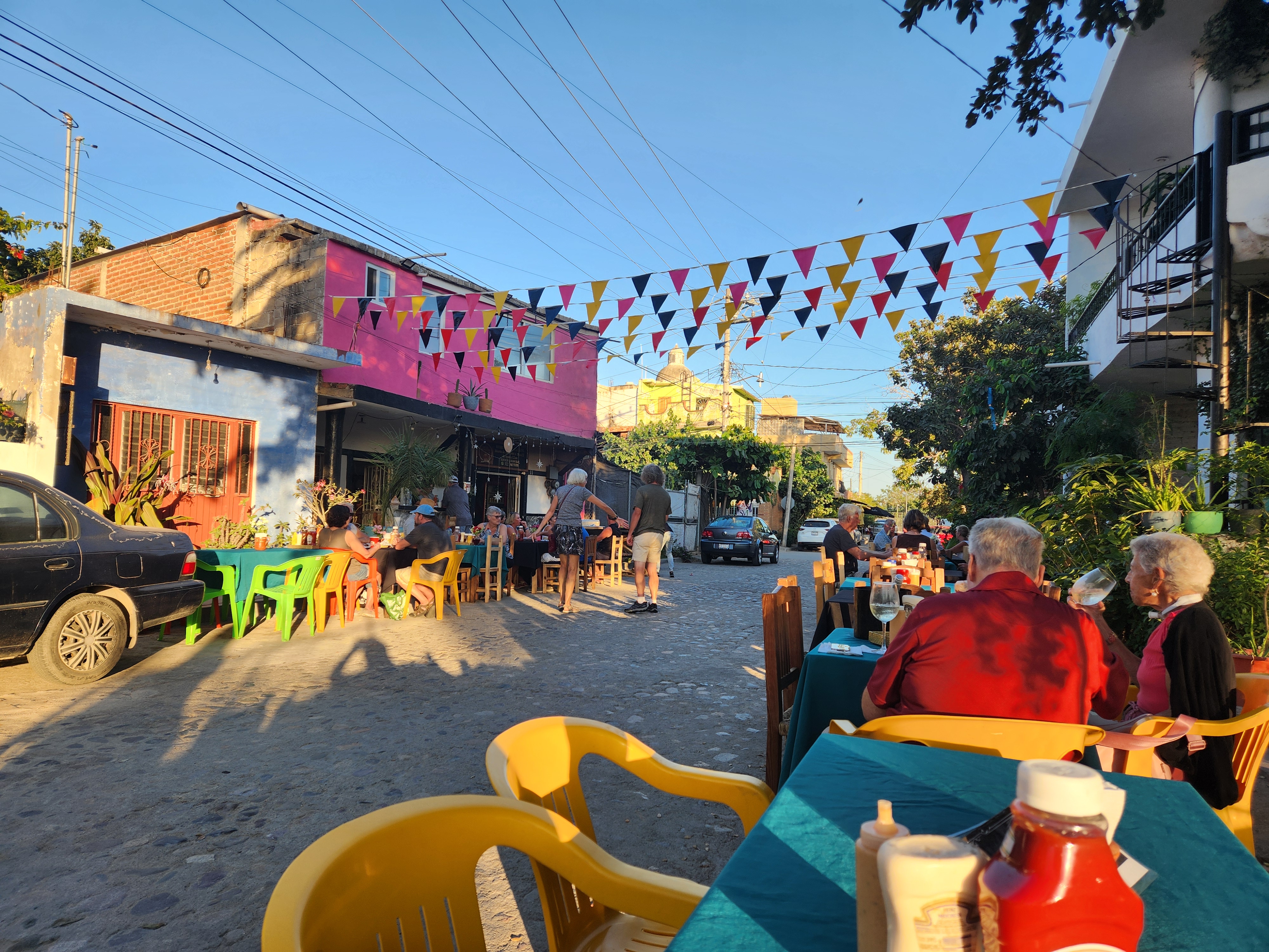 Buce-Burger image 10