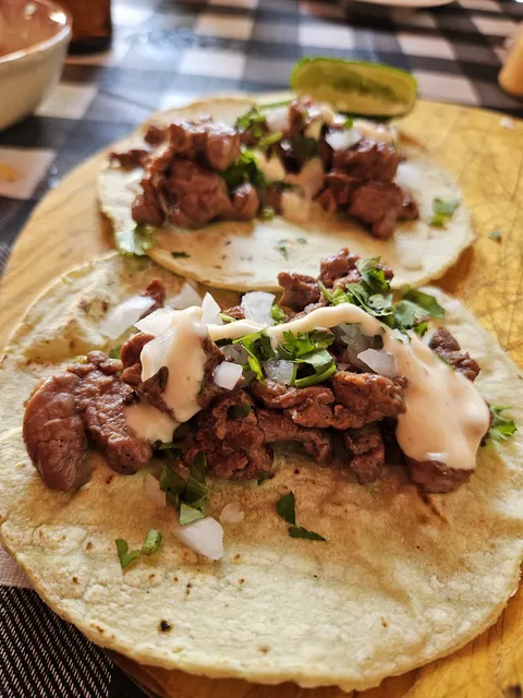 Javi’s image 4