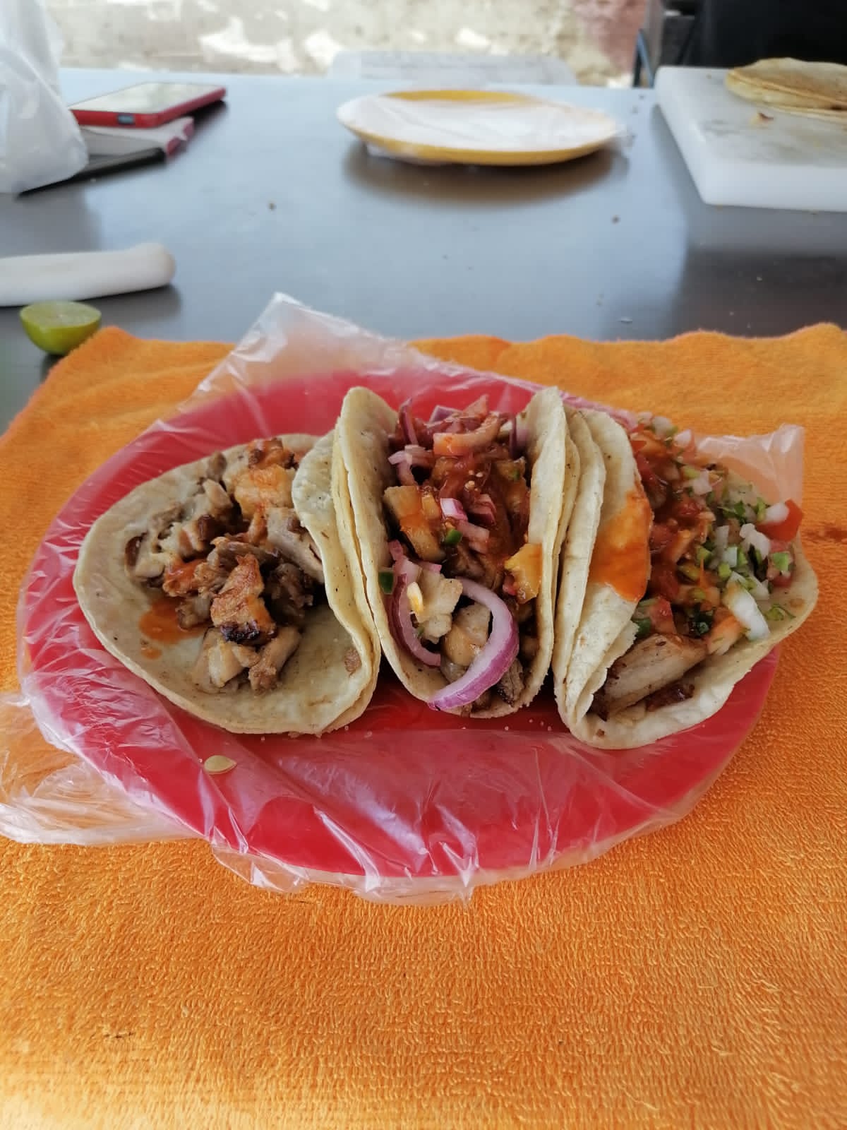 Carnitas Y Tortas El Pollo image 1