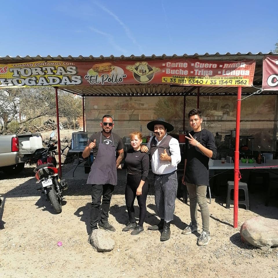 Carnitas Y Tortas El Pollo image 2