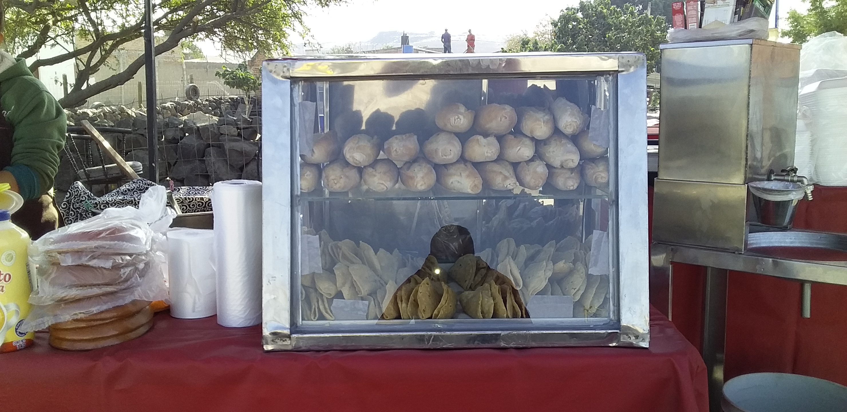 Carnitas Y Tortas El Pollo image 6
